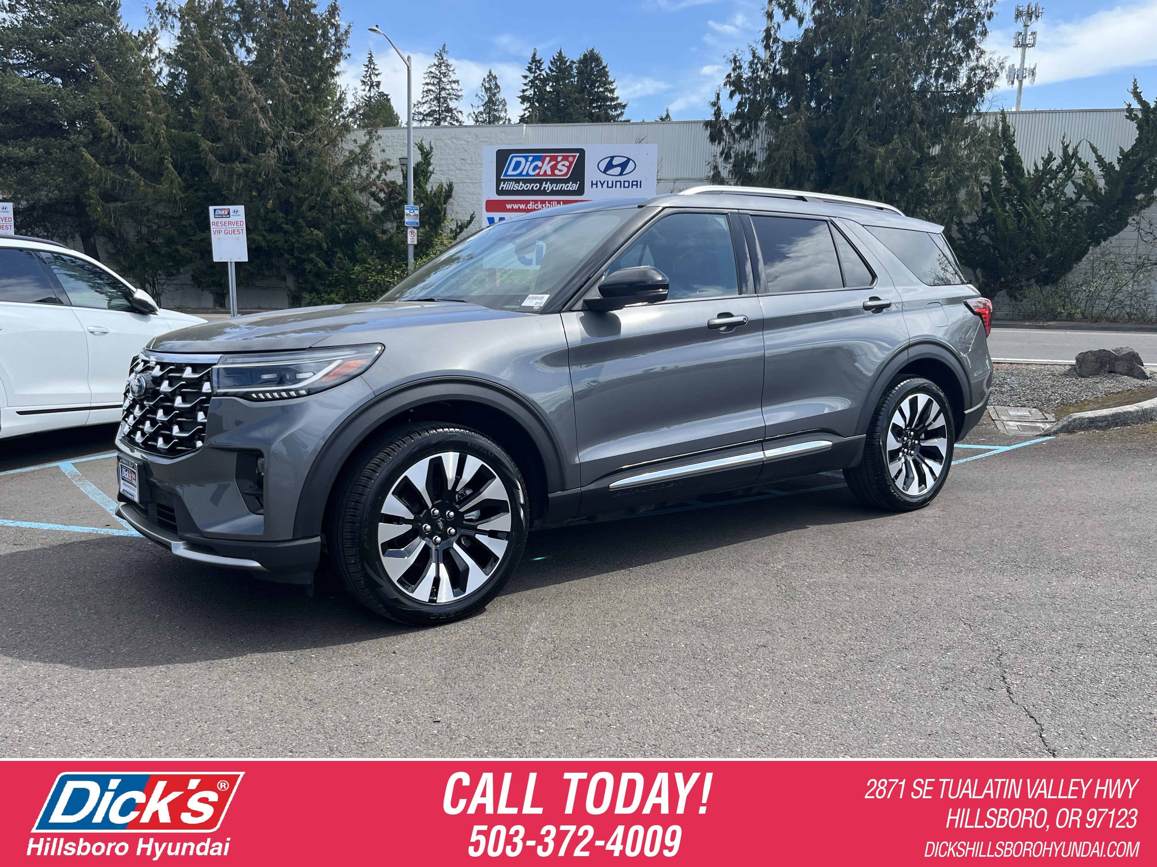 2025 Ford Explorer Platinum