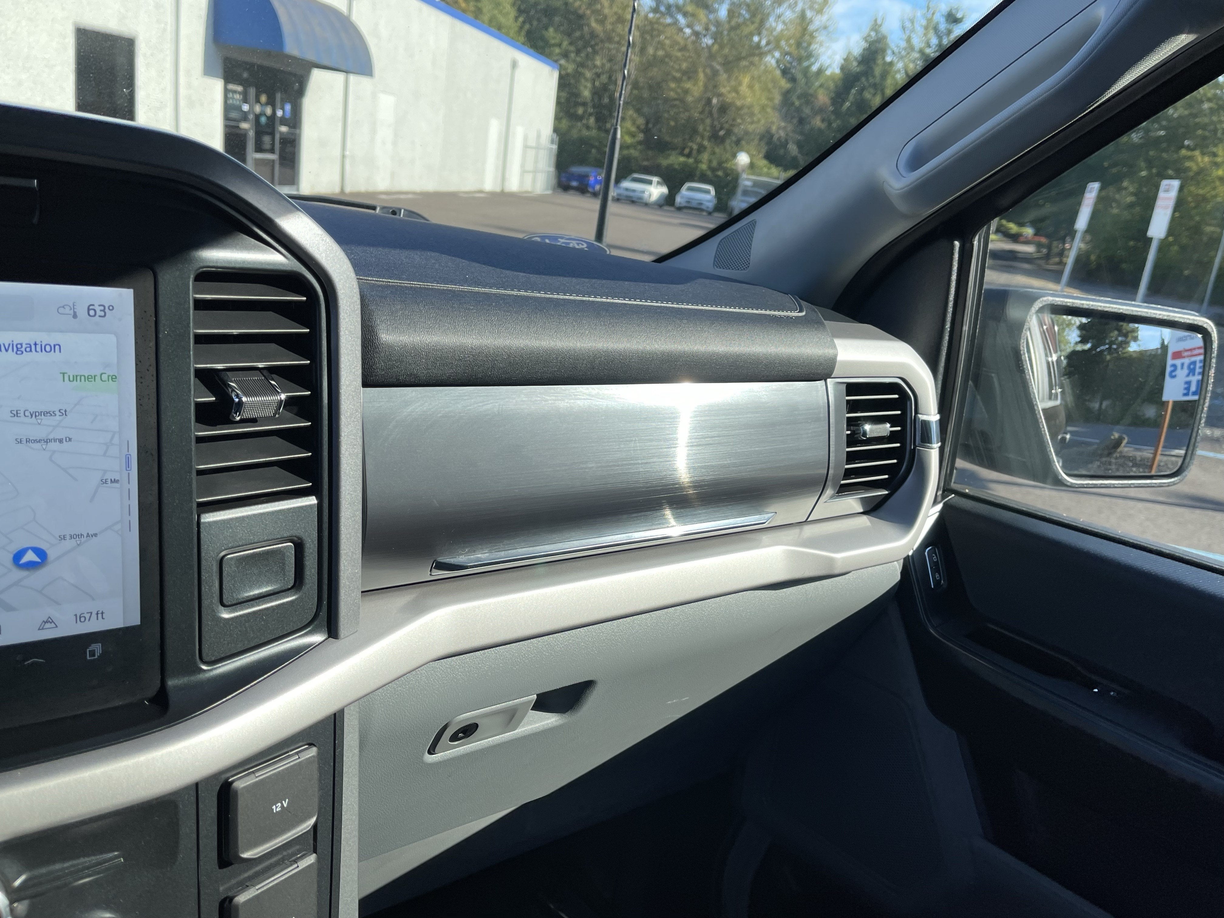 2022 Ford F-150 Lightning Pro 4WD SuperCrew 5.5' Box