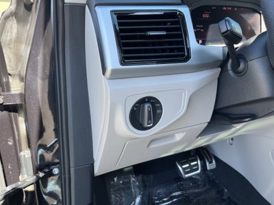 2023 Volkswagen Atlas 3.6L V6 SEL Premium R-Line