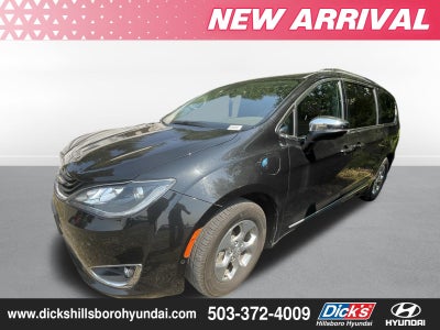 2018 Chrysler Pacifica Hybrid Limited