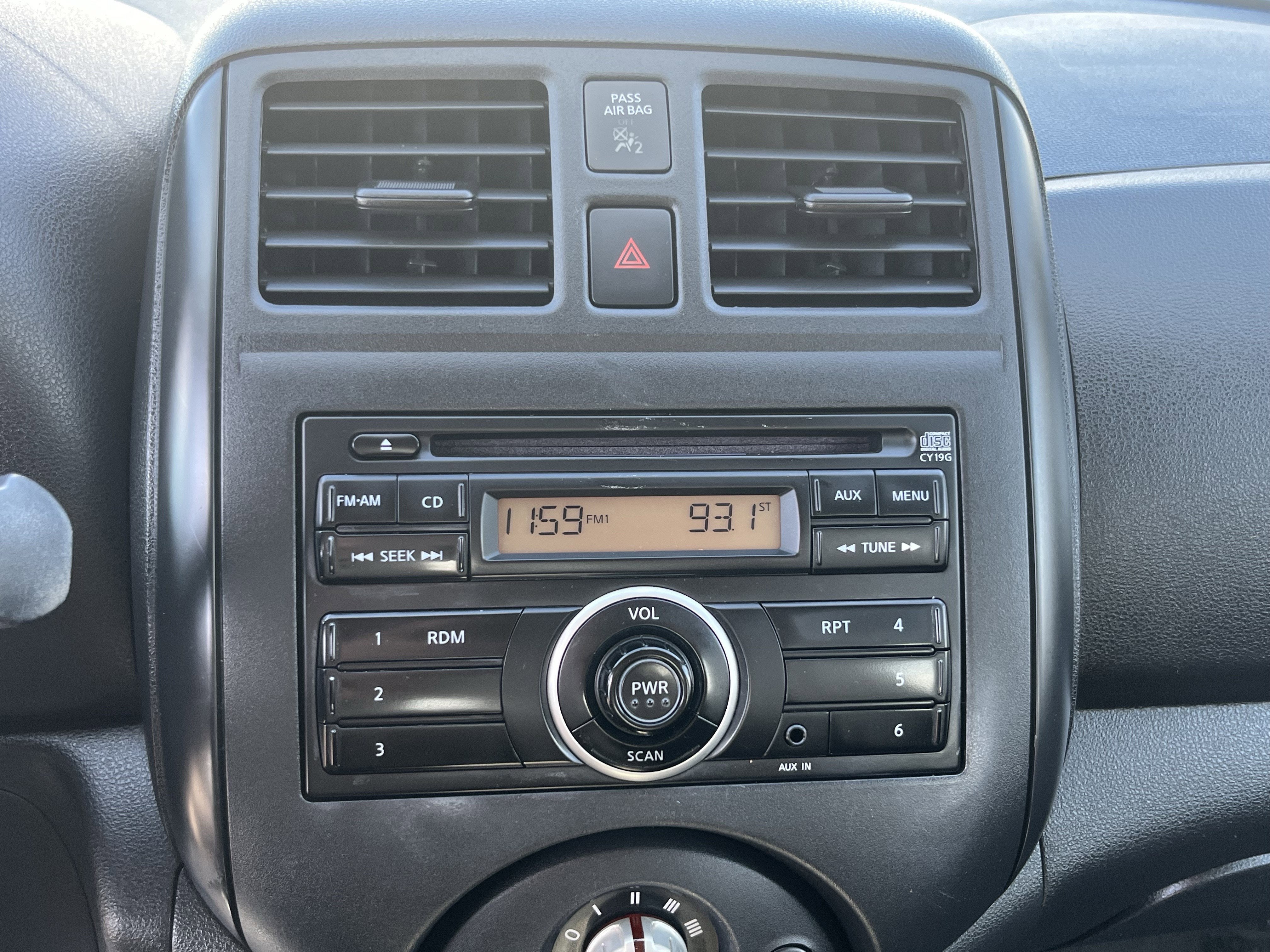 2014 Nissan Versa S Plus