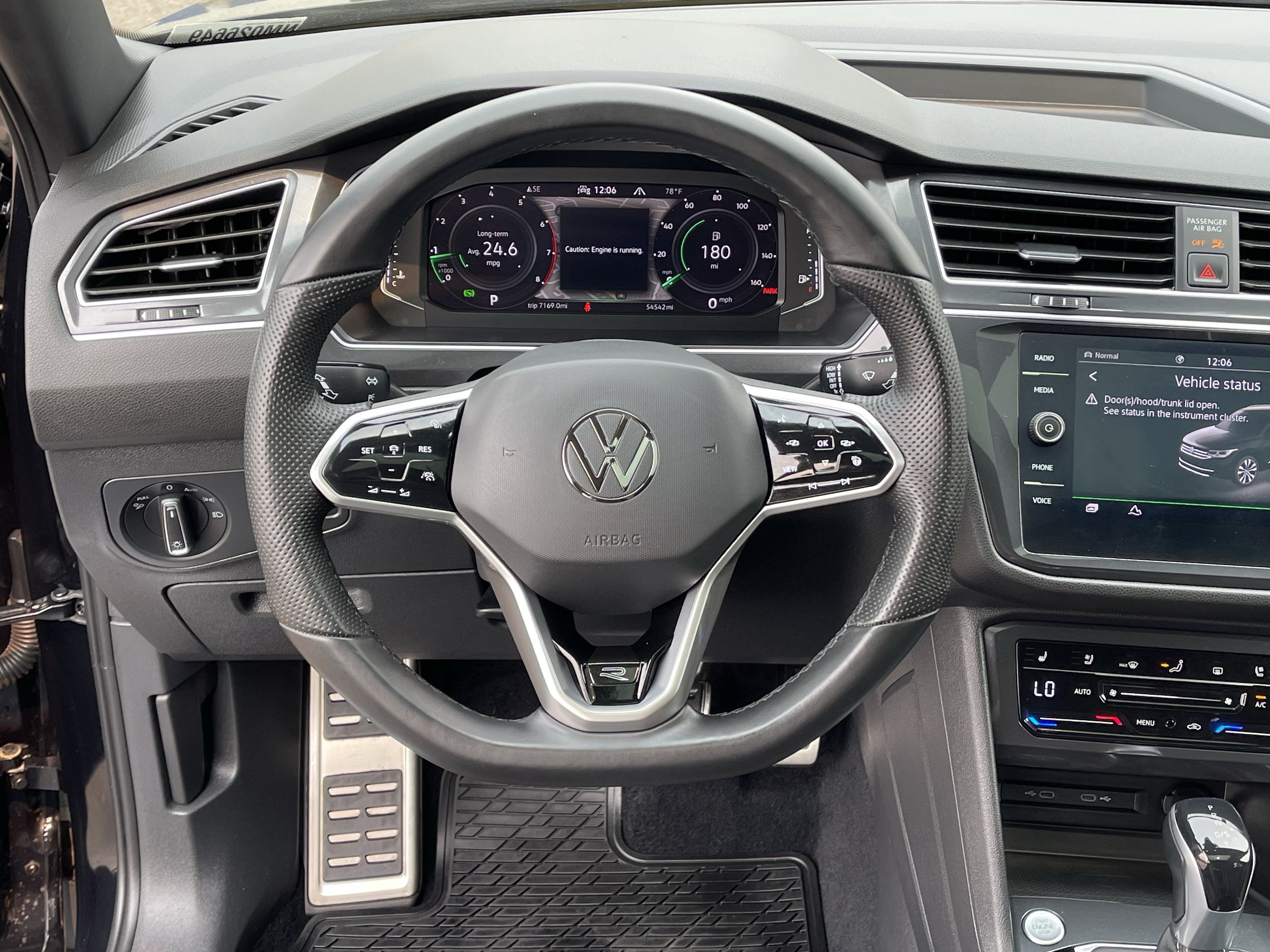 2022 Volkswagen Tiguan SEL R-Line