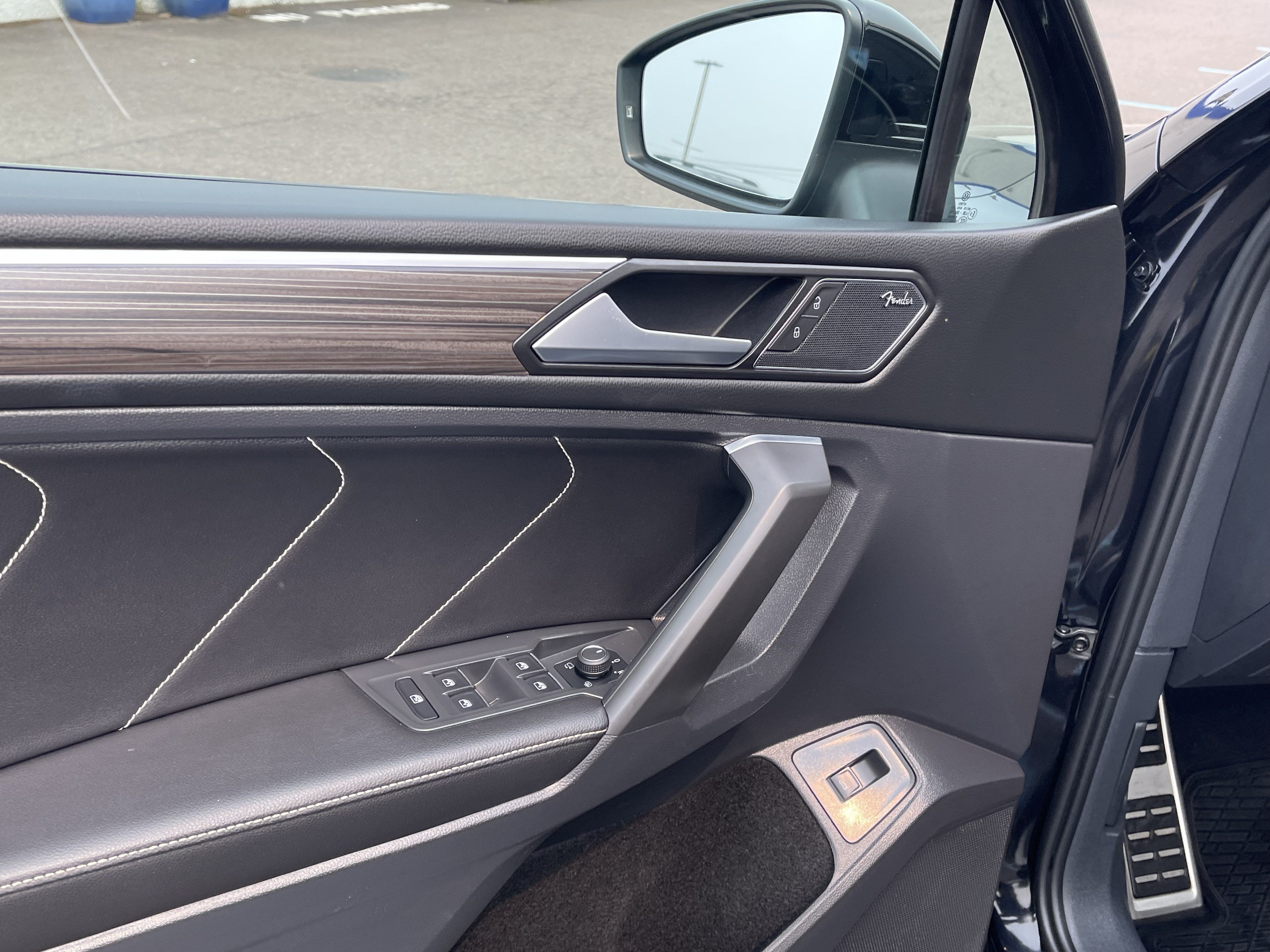 2022 Volkswagen Tiguan SEL R-Line