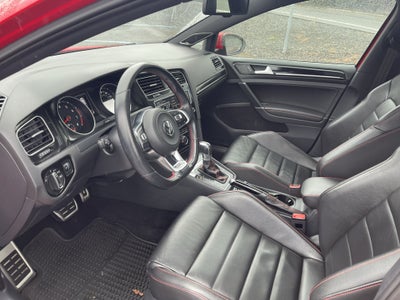 2016 Volkswagen Golf GTI S w/Performance Pkg