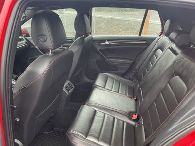 2016 Volkswagen Golf GTI S w/Performance Pkg