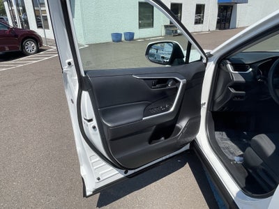 2021 Toyota RAV4 Hybrid LE