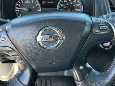 2014 Nissan Pathfinder SV