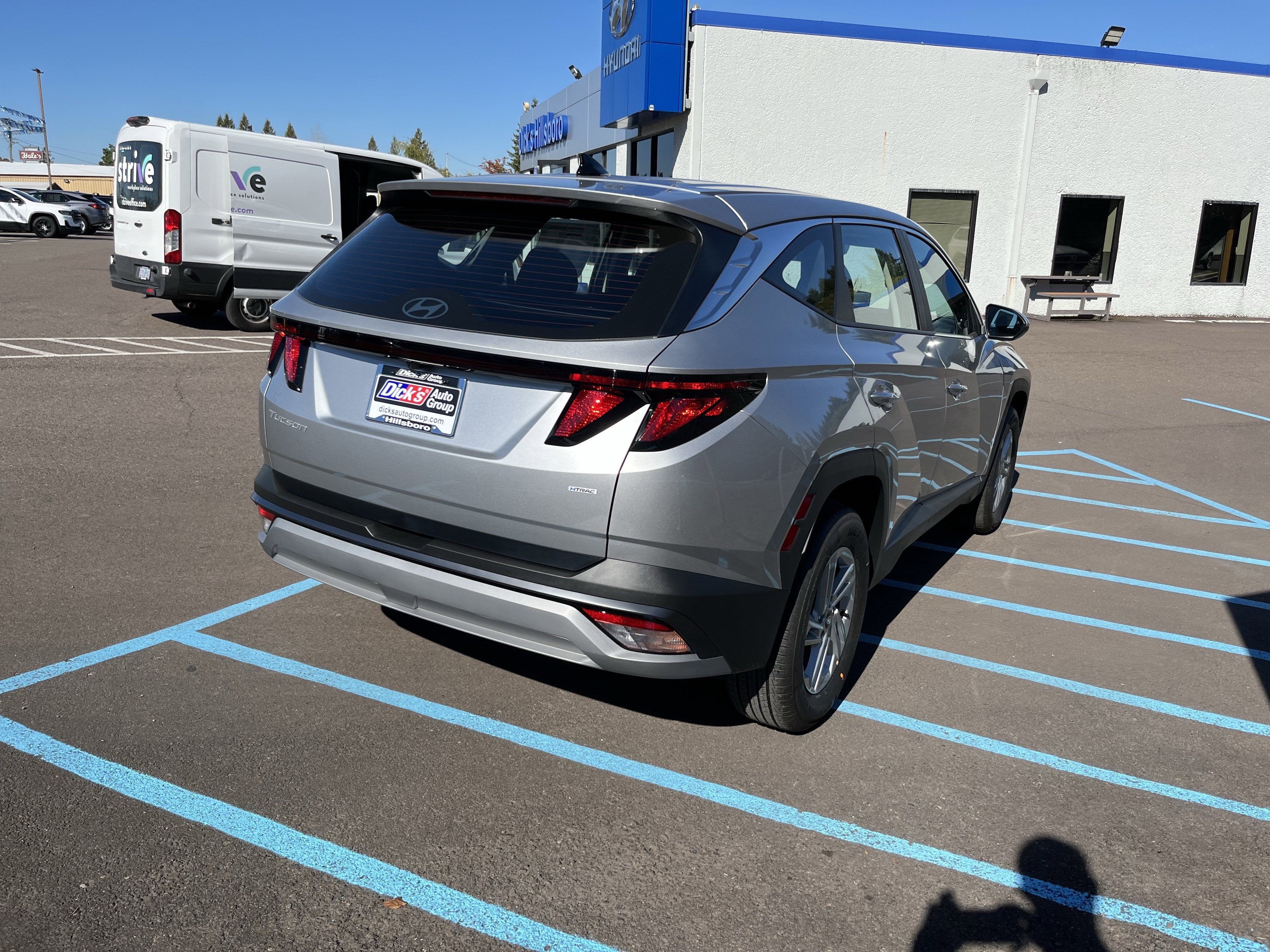 2026 Hyundai TUCSON SE