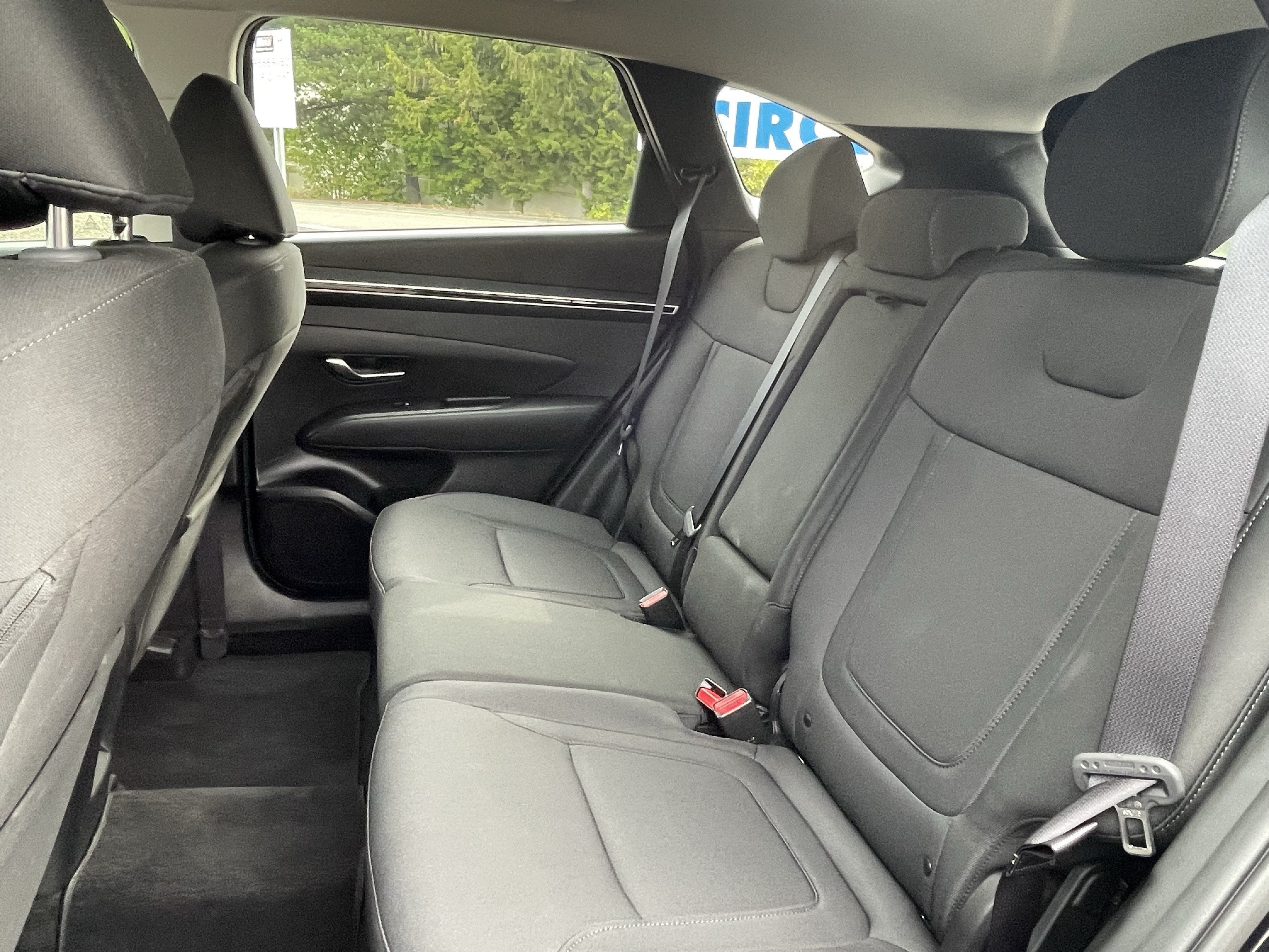2024 Hyundai TUCSON SE