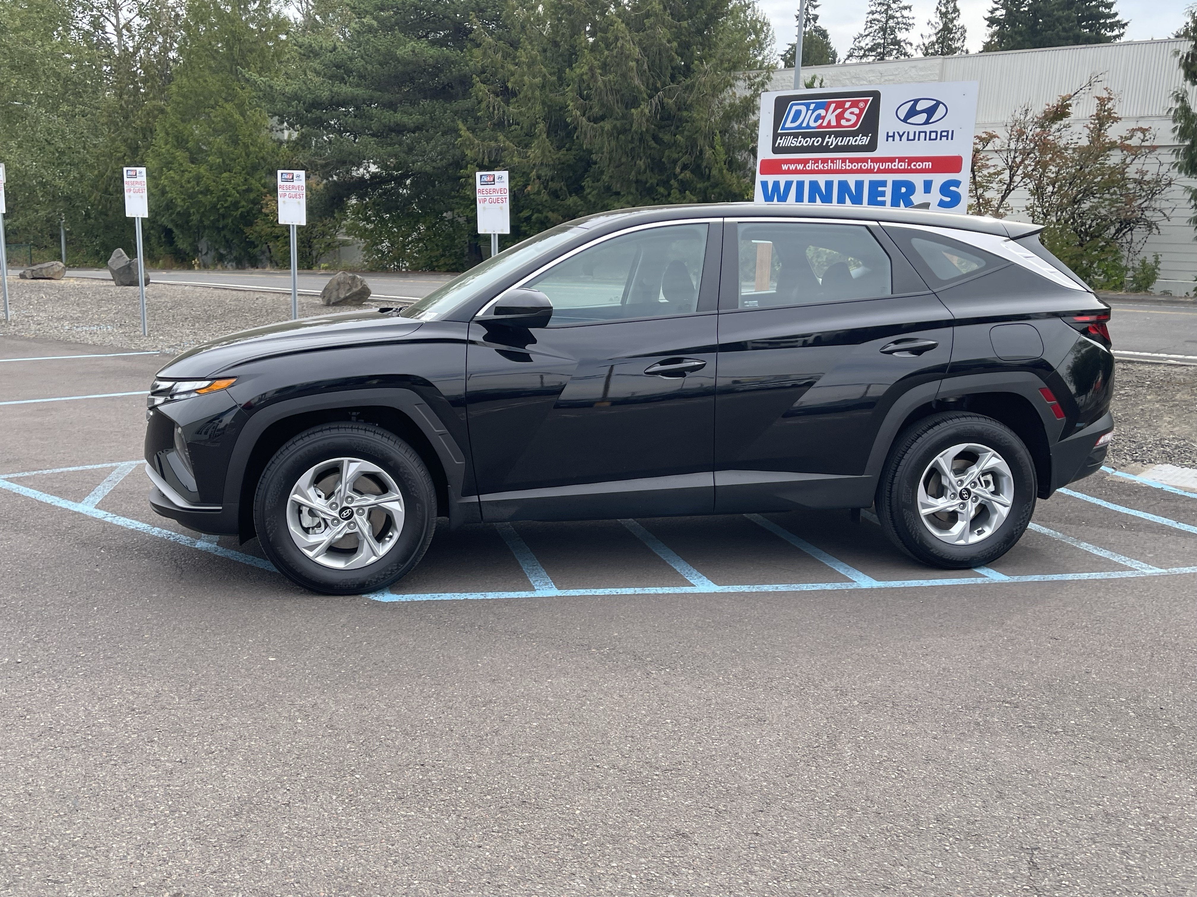 2024 Hyundai TUCSON SE