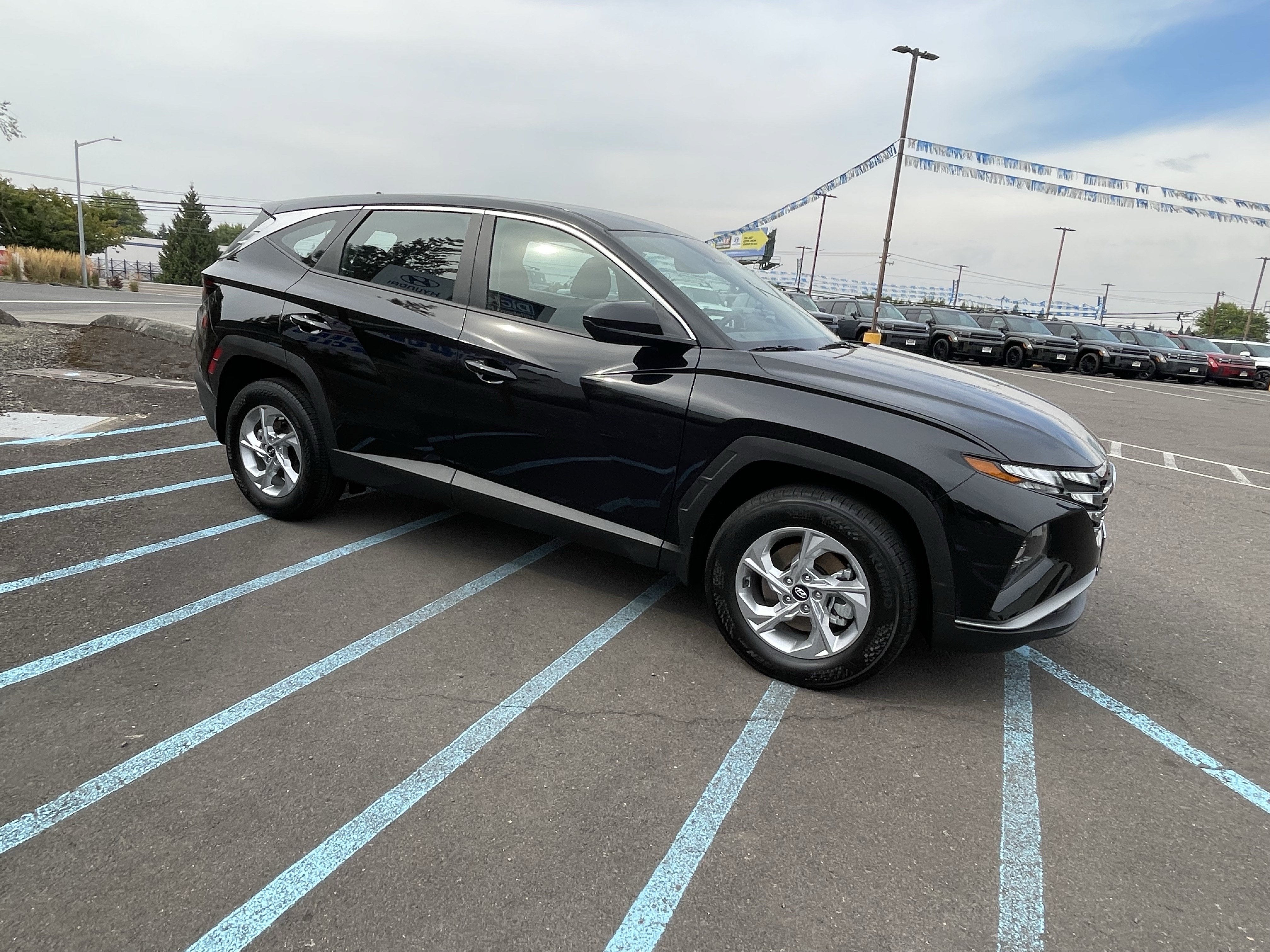 2024 Hyundai TUCSON SE