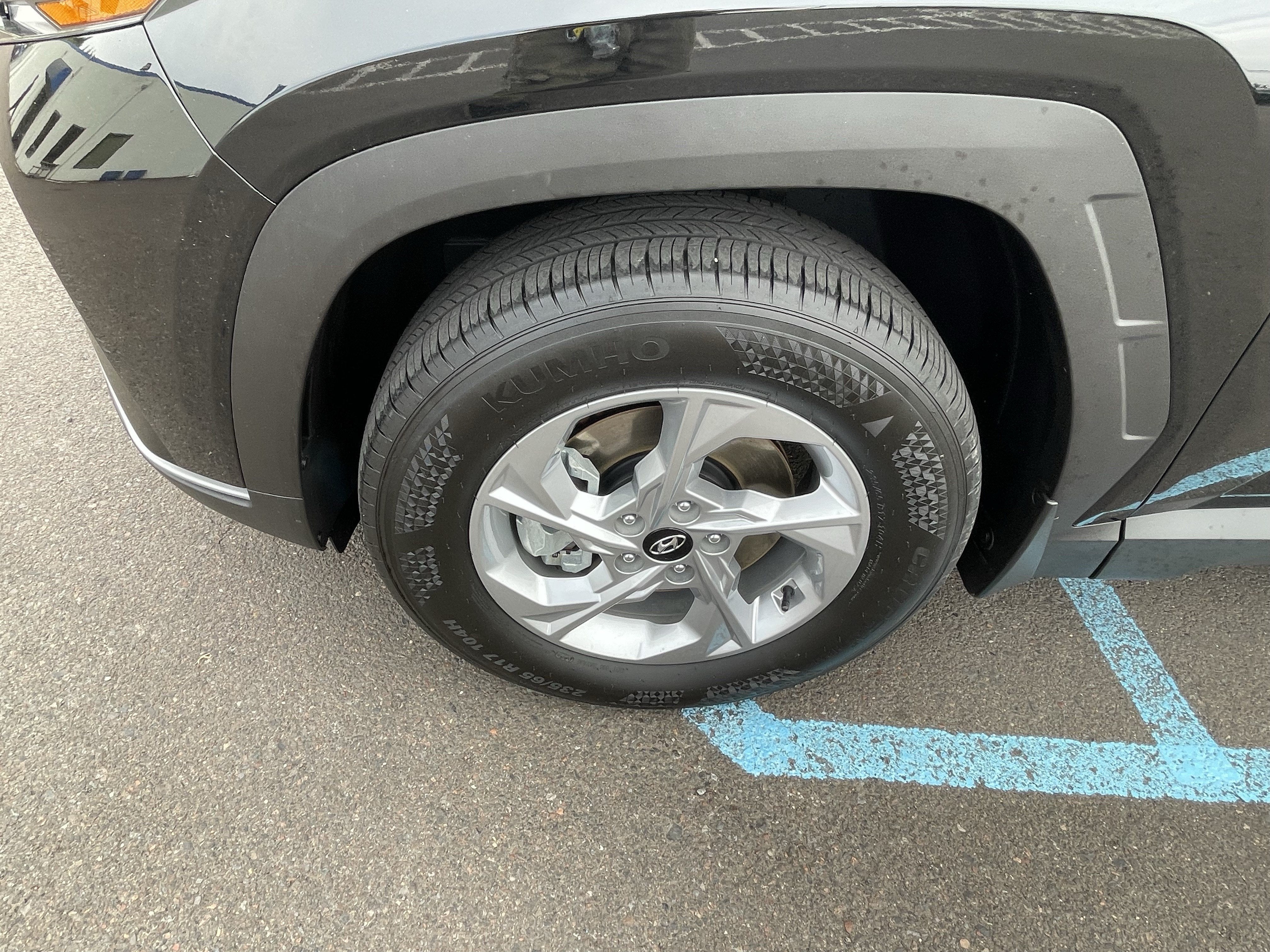 2024 Hyundai TUCSON SE