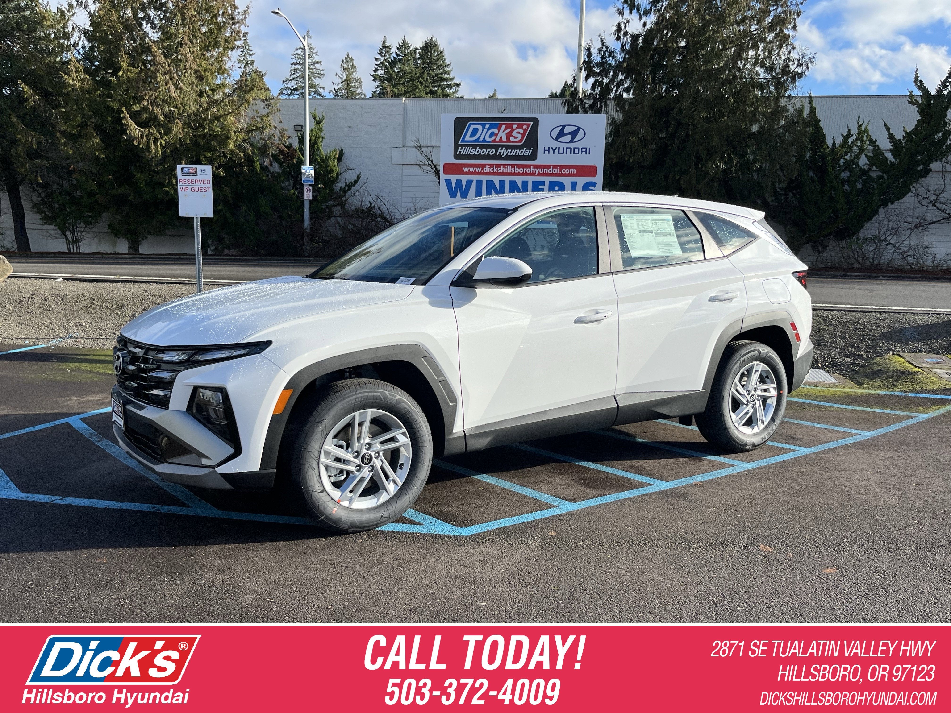 2026 Hyundai TUCSON SE