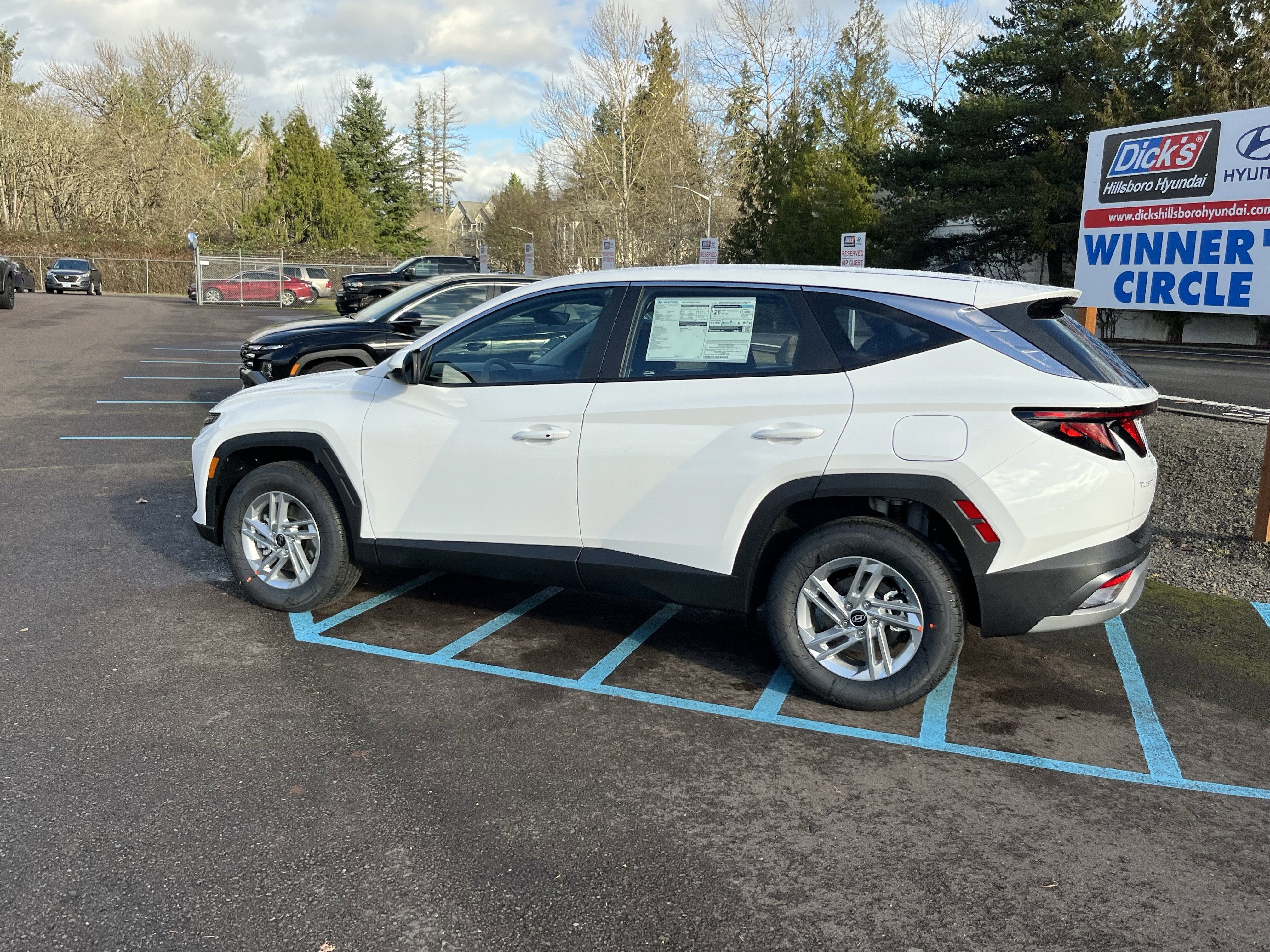 2026 Hyundai TUCSON SE