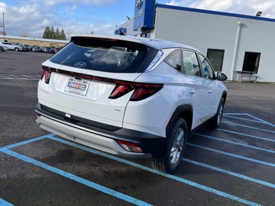 2026 Hyundai TUCSON SE