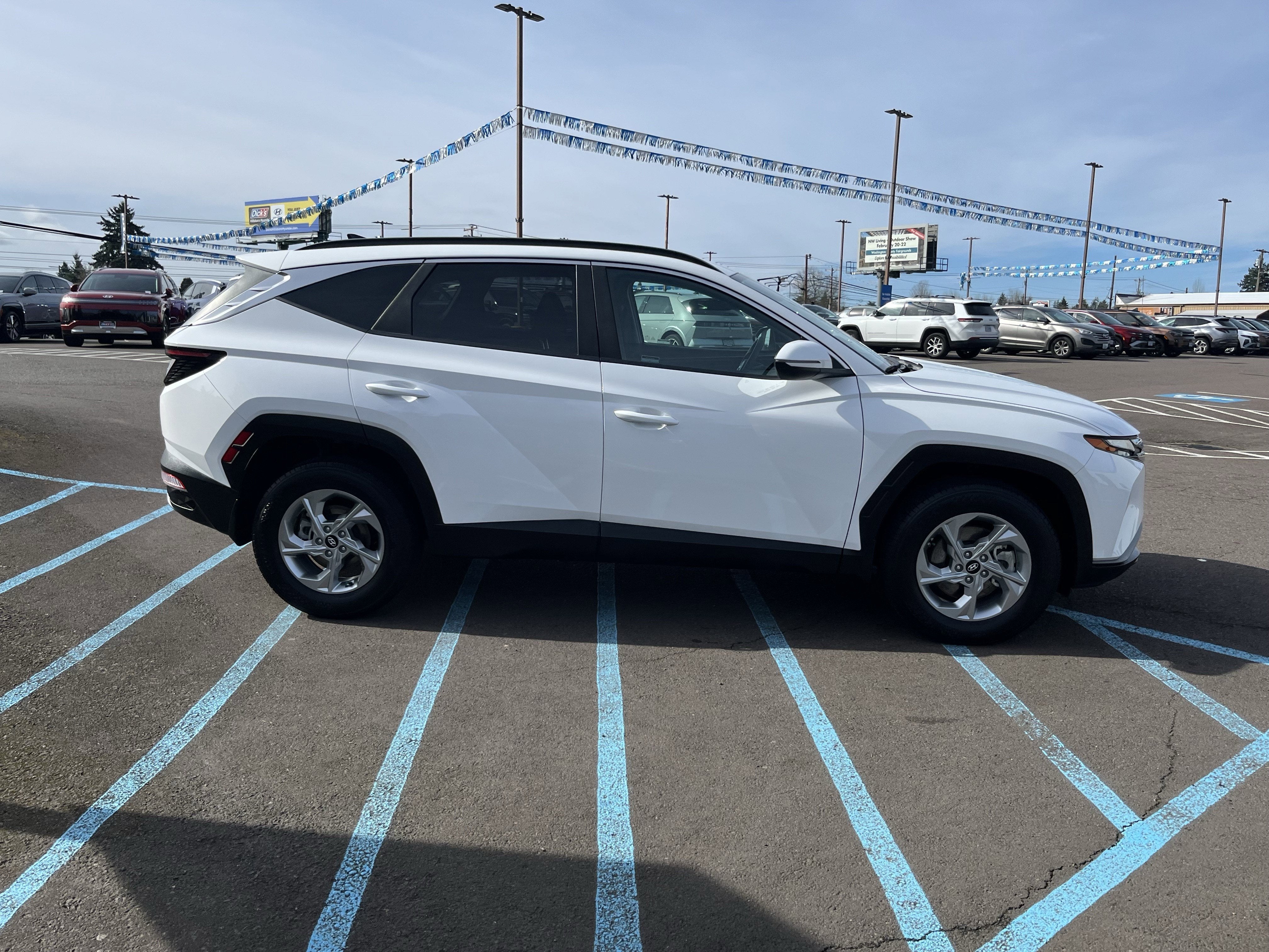 2023 Hyundai TUCSON SEL