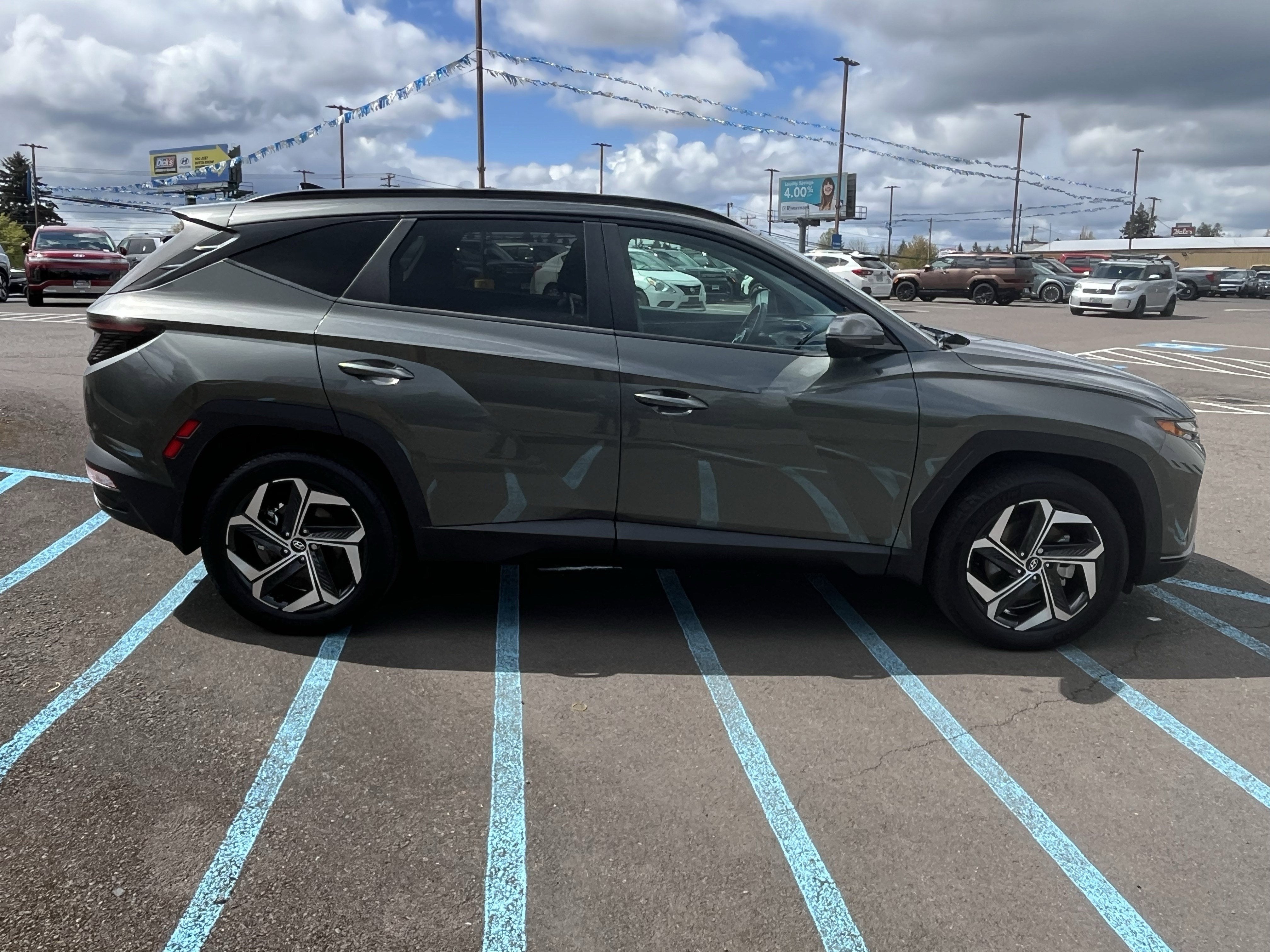 2022 Hyundai TUCSON SEL