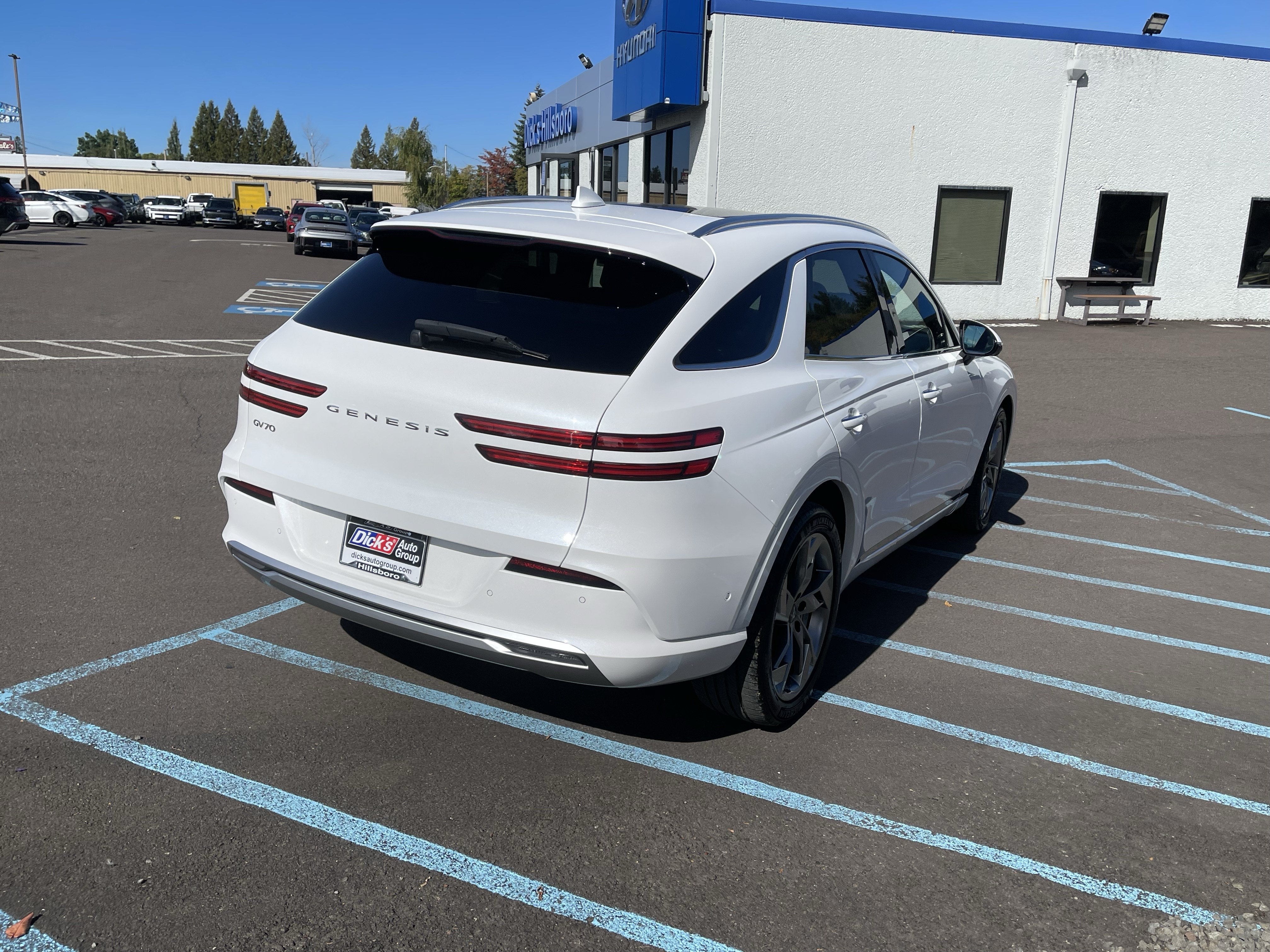 2025 Genesis Electrified GV70 Advanced
