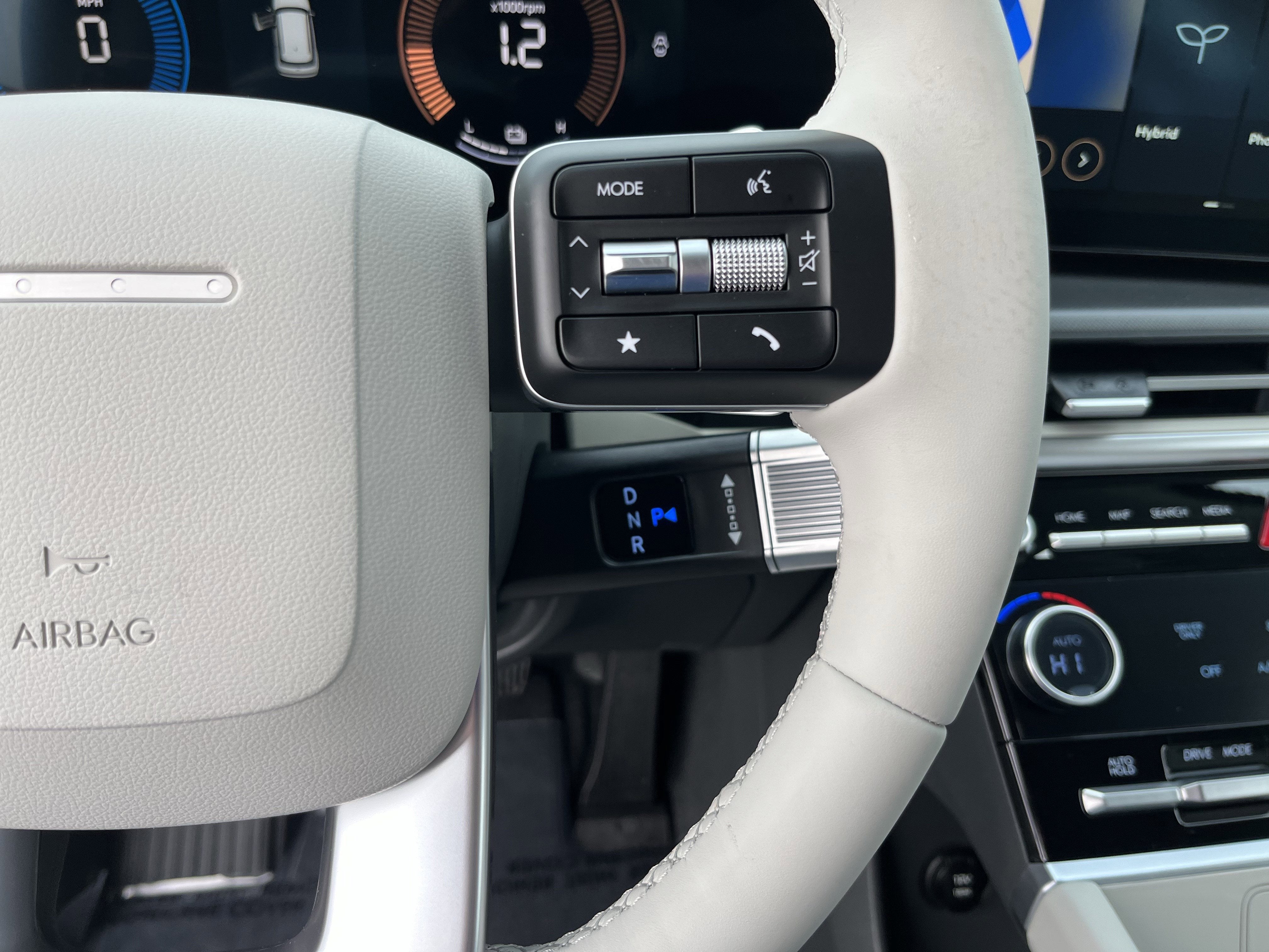 2026 Hyundai SANTA FE HYBRID SE