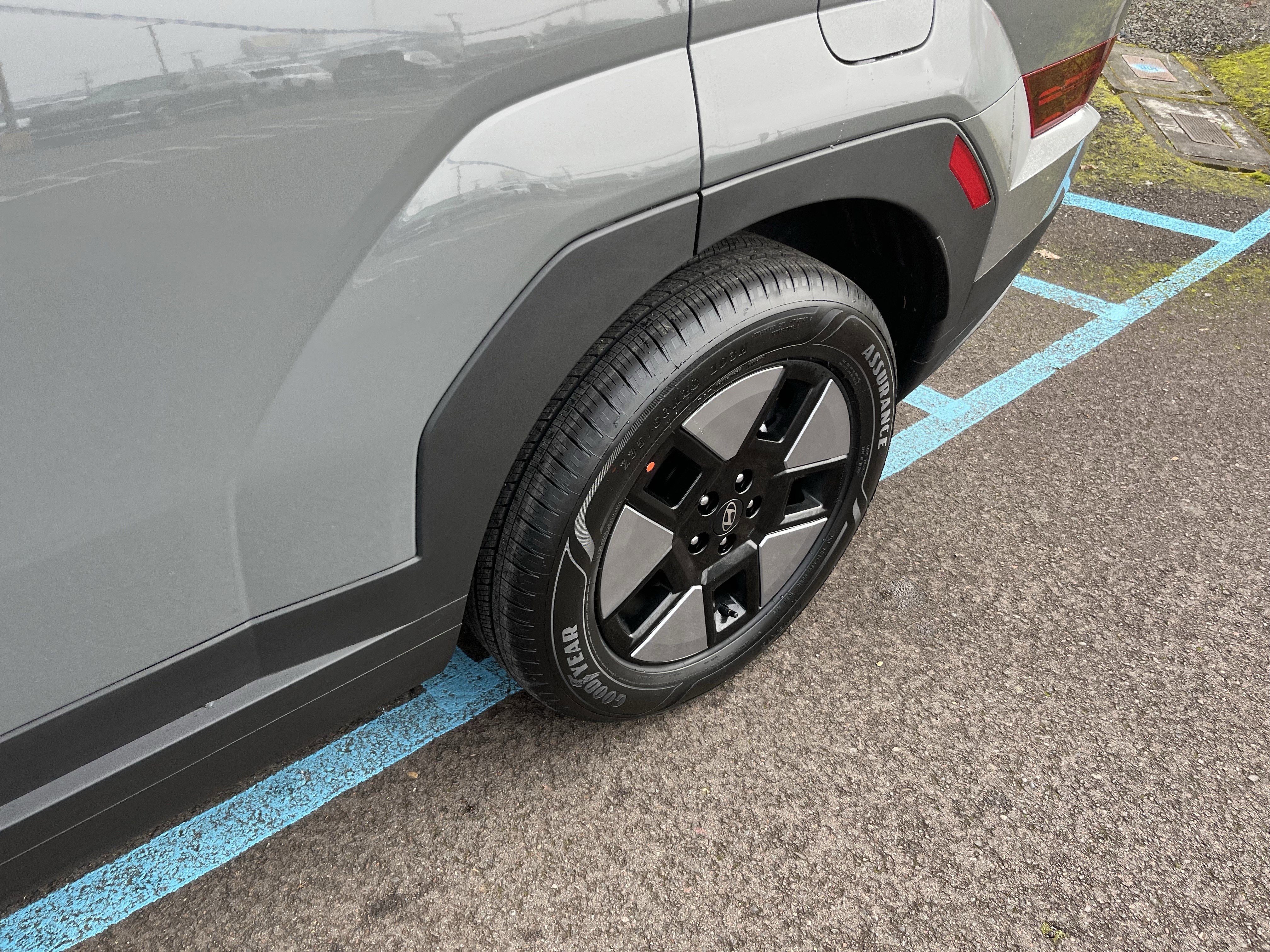 2026 Hyundai SANTA FE HYBRID SE