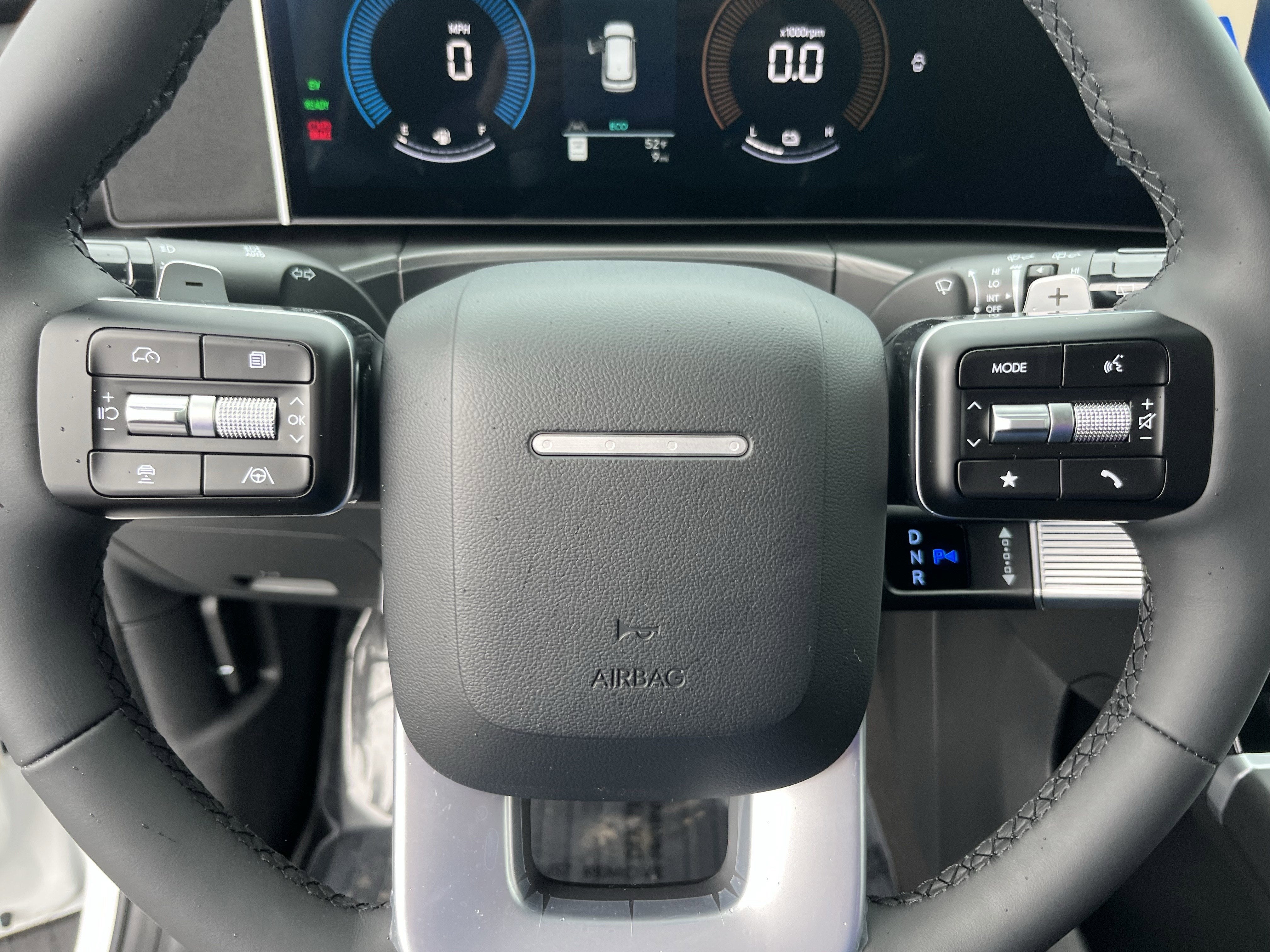 2026 Hyundai SANTA FE HYBRID SE