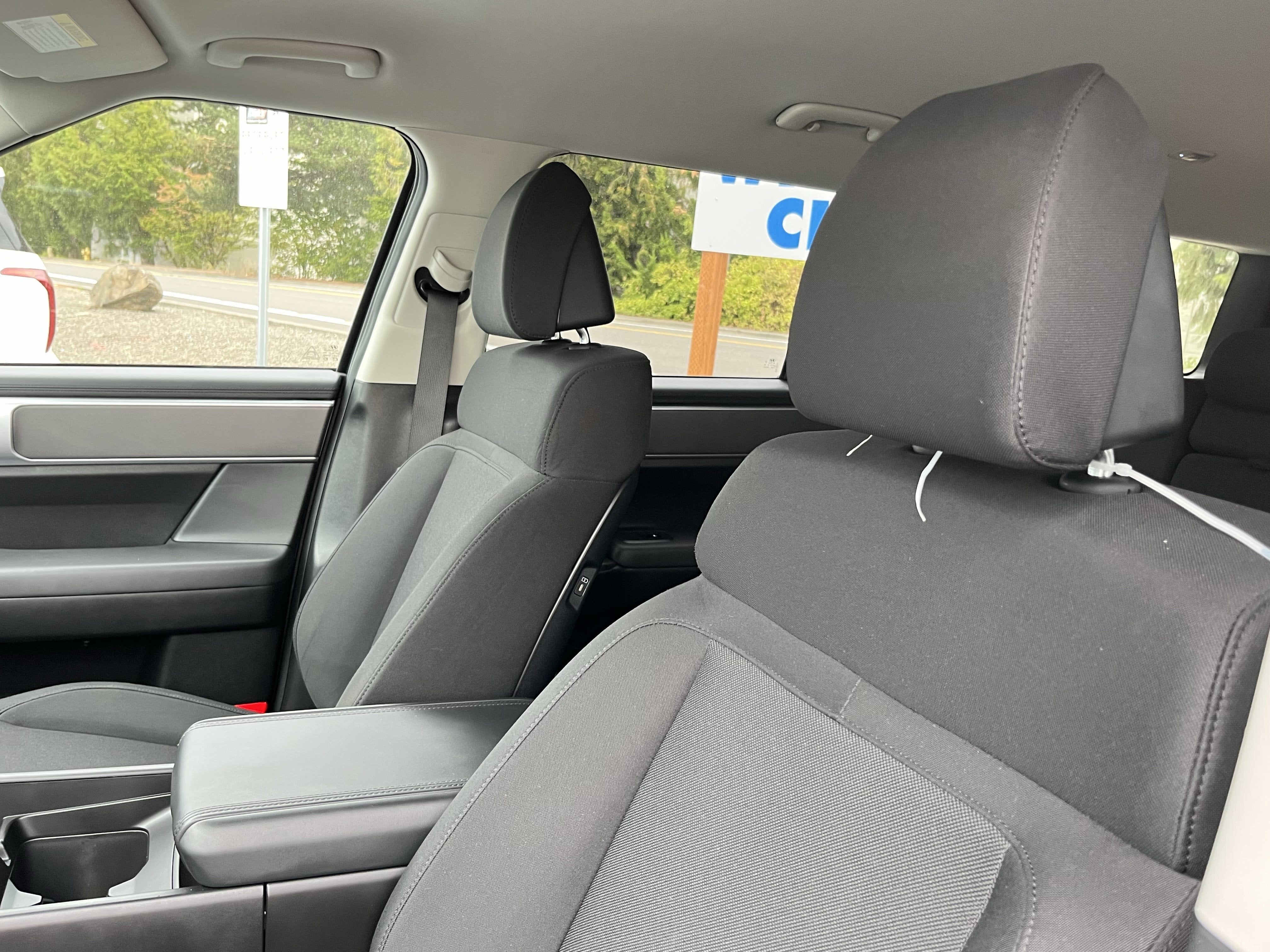 2024 Hyundai SANTA FE SE