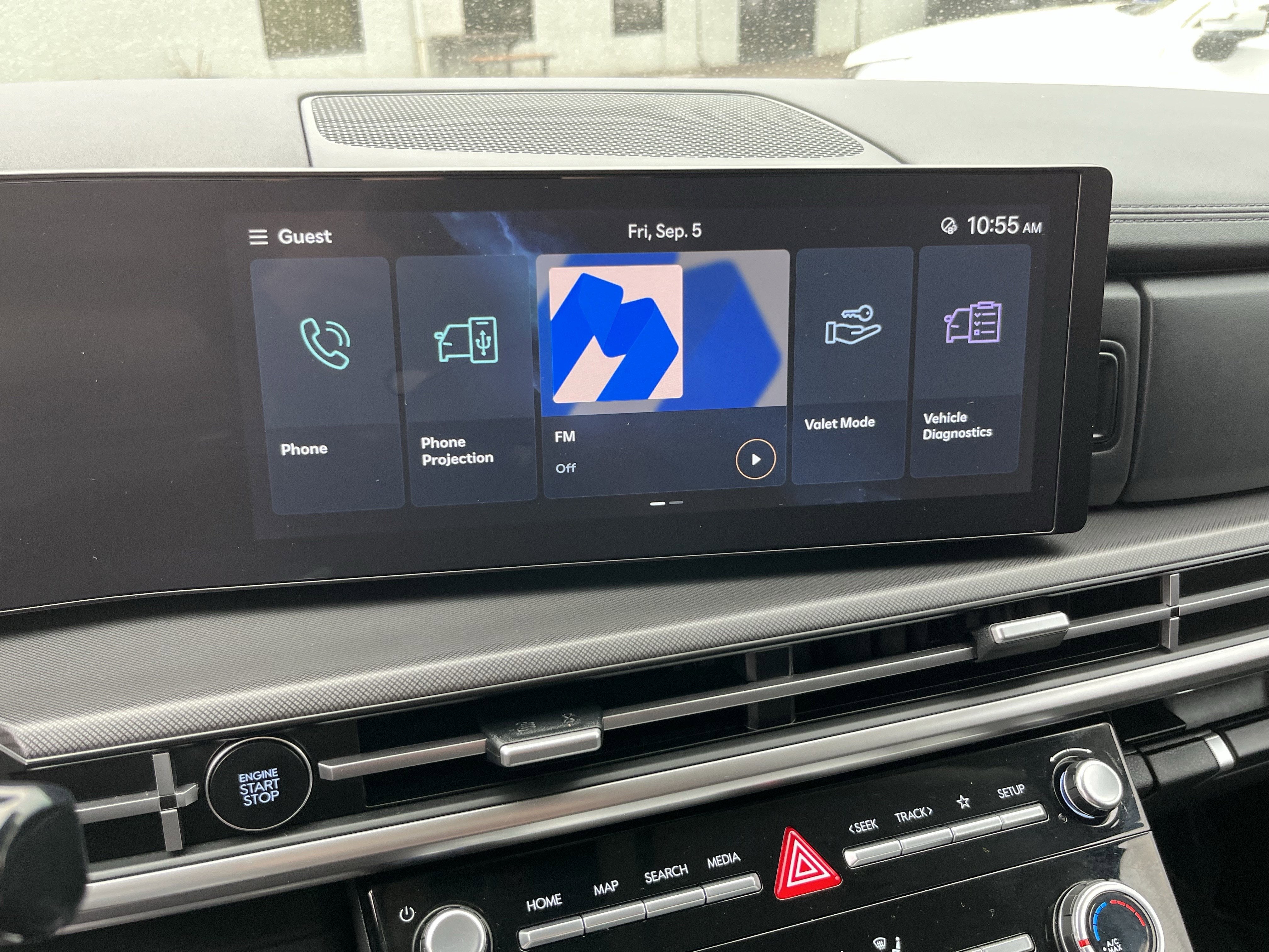 2024 Hyundai SANTA FE SE