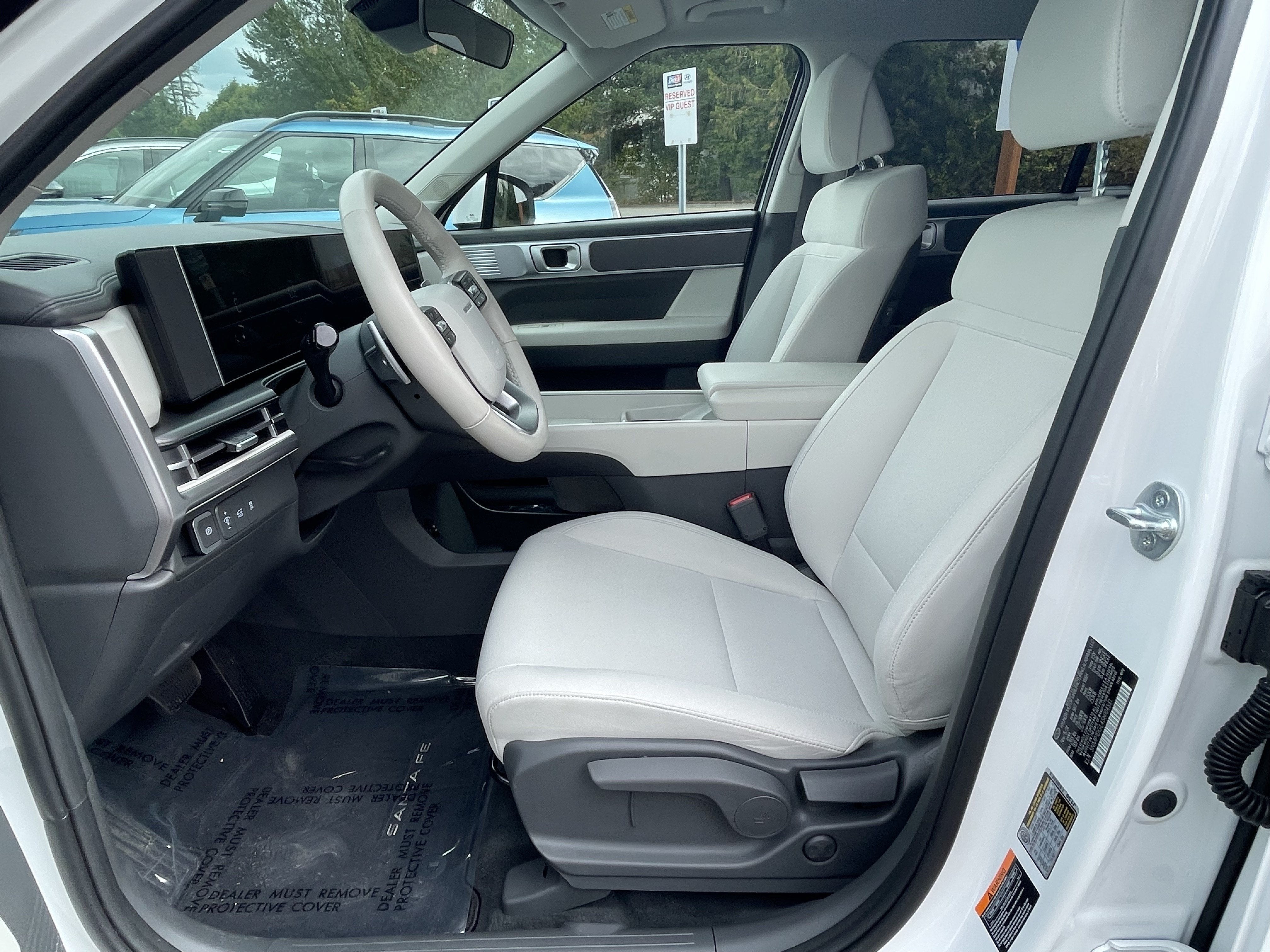 2025 Hyundai SANTA FE SE