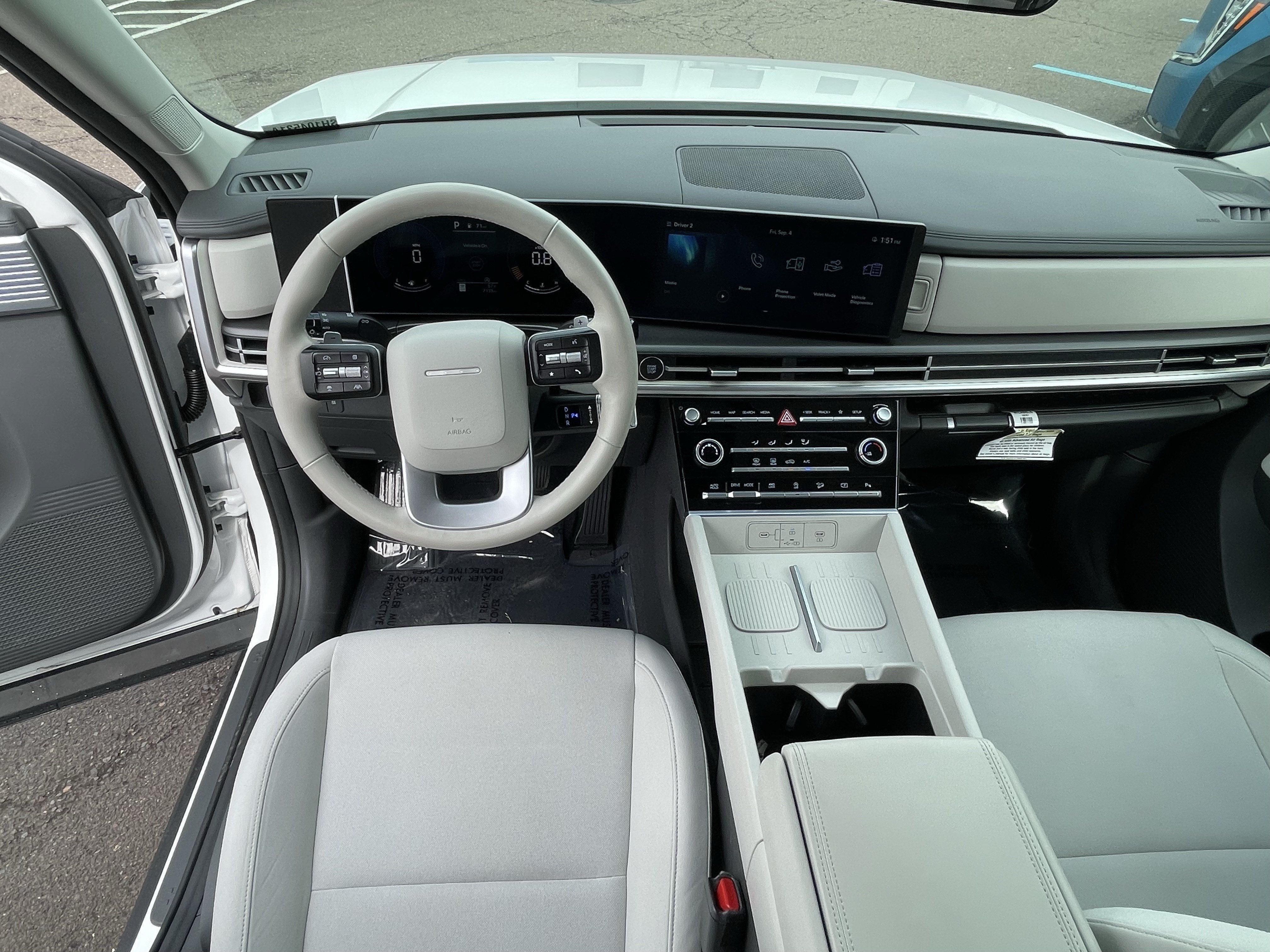 2025 Hyundai SANTA FE SE