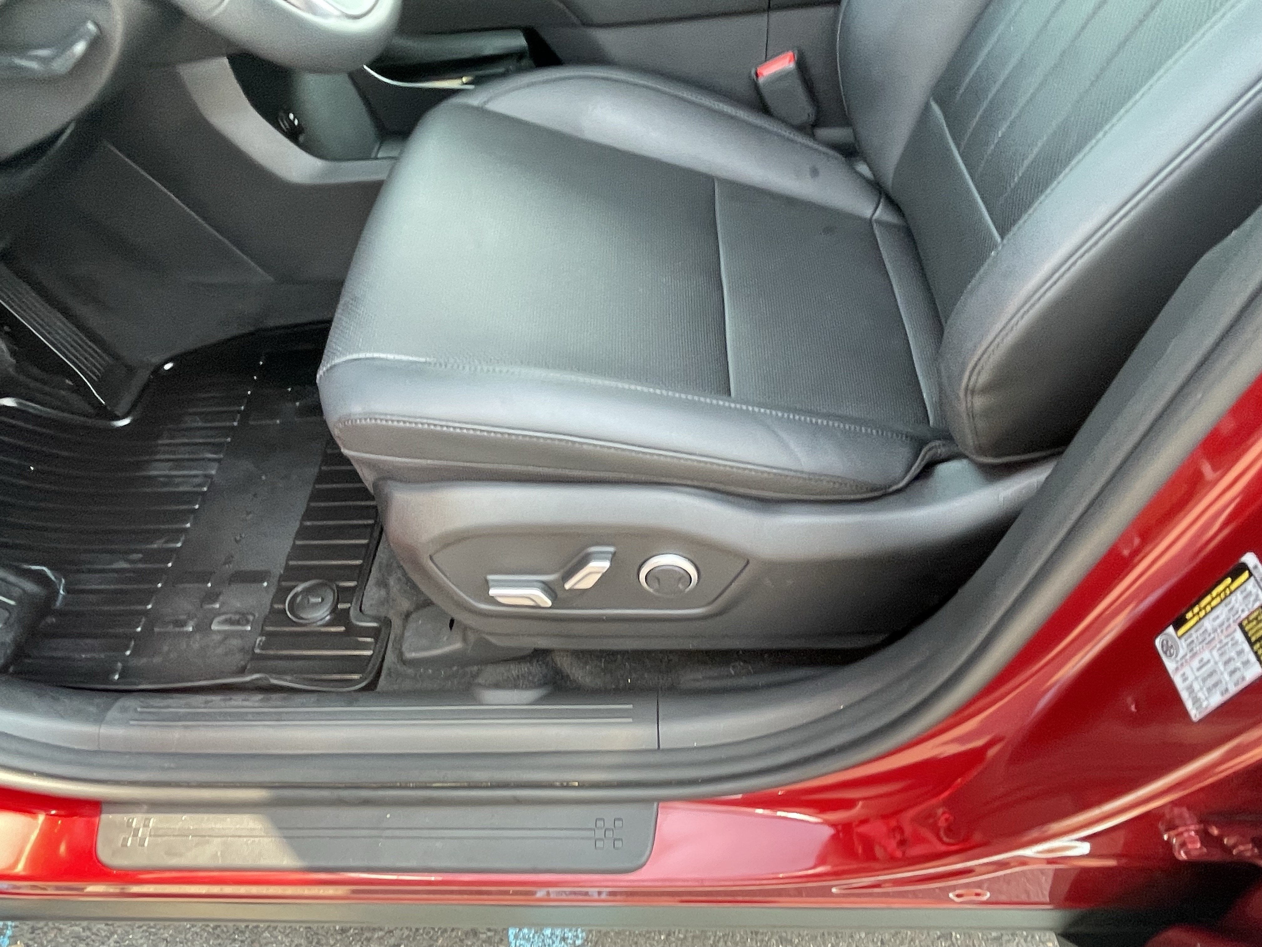 2024 Hyundai SANTA FE HYBRID SEL