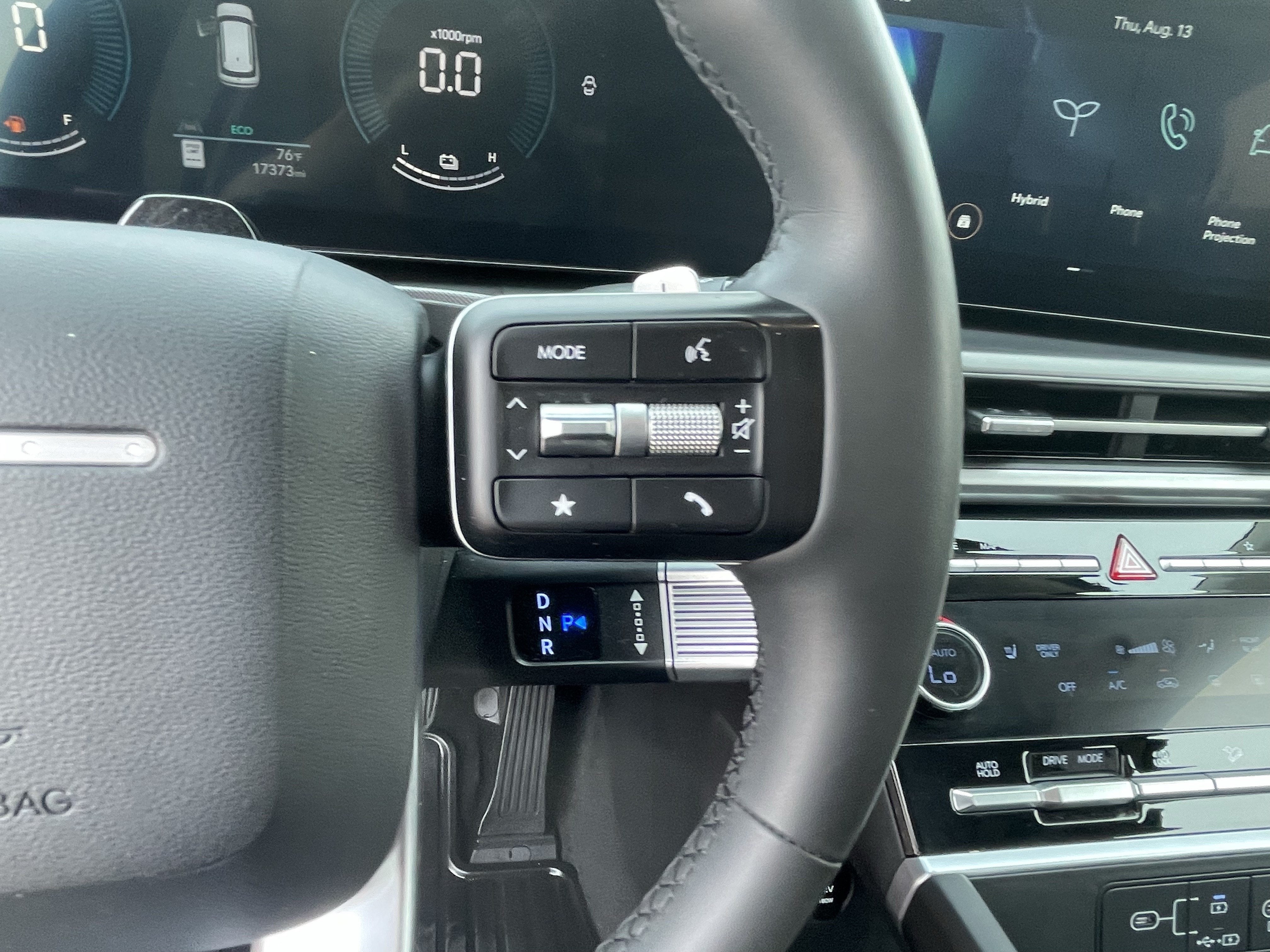 2024 Hyundai SANTA FE HYBRID SEL