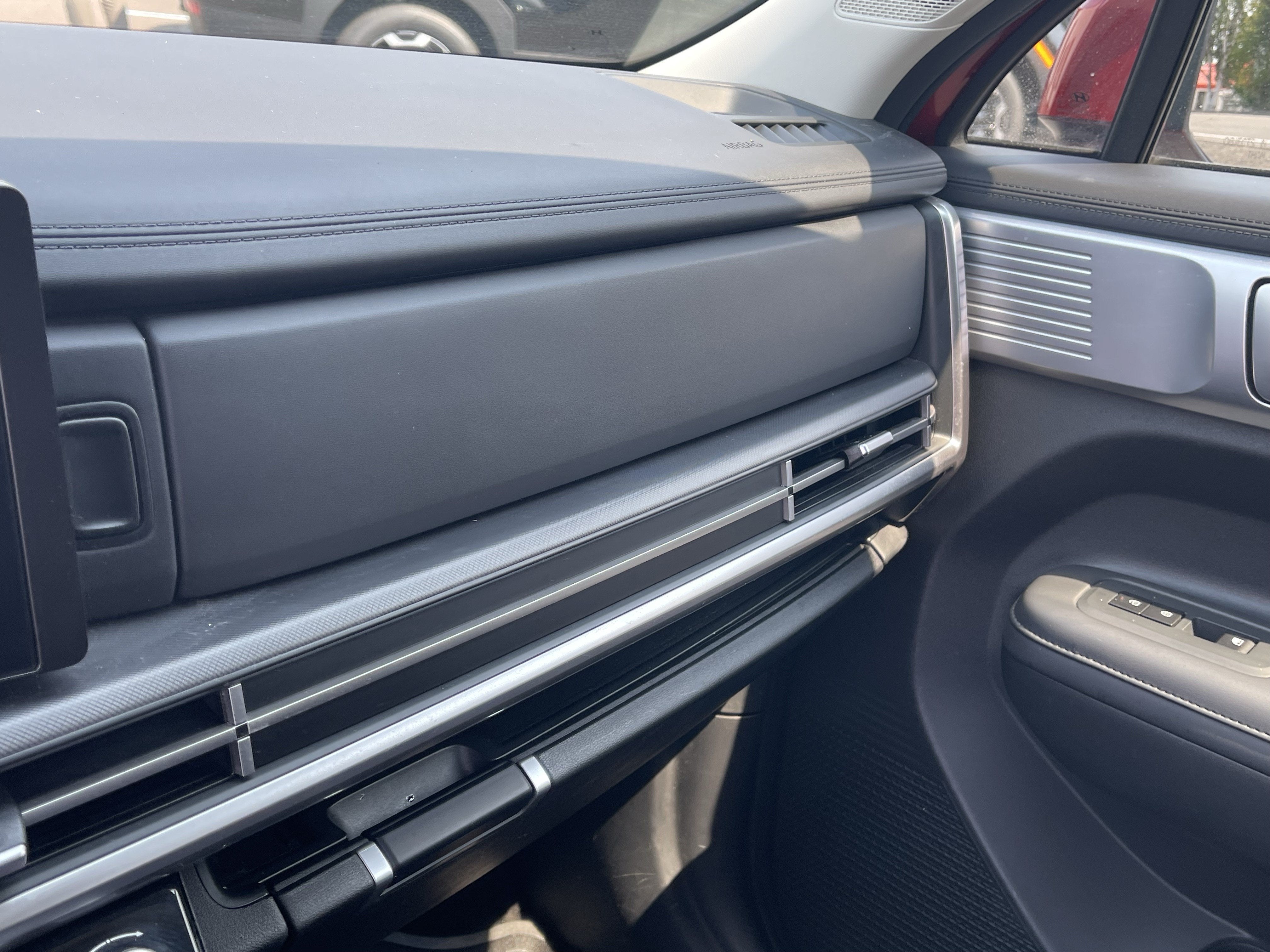 2024 Hyundai SANTA FE HYBRID SEL
