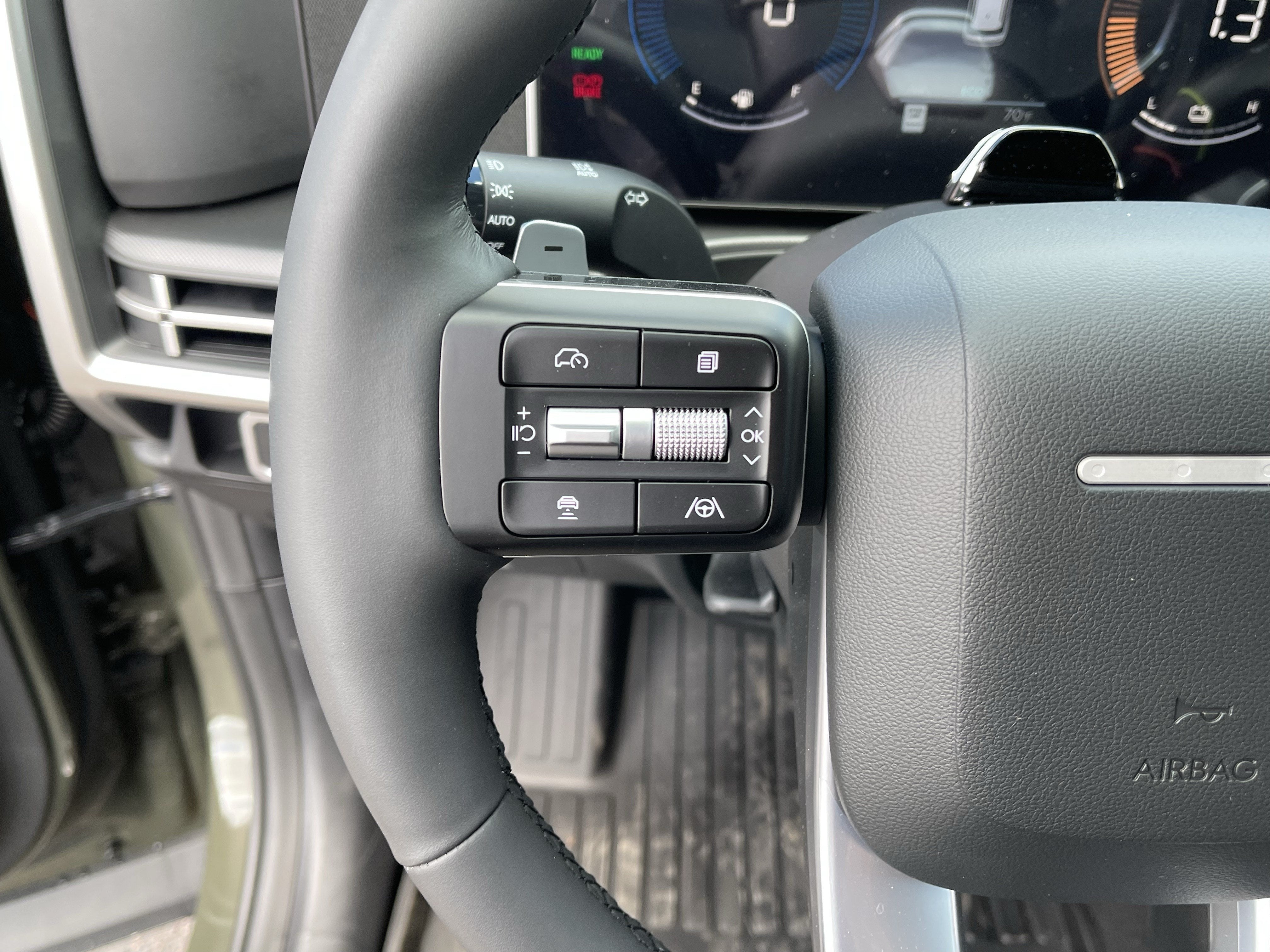 2026 Hyundai SANTA FE HYBRID SEL