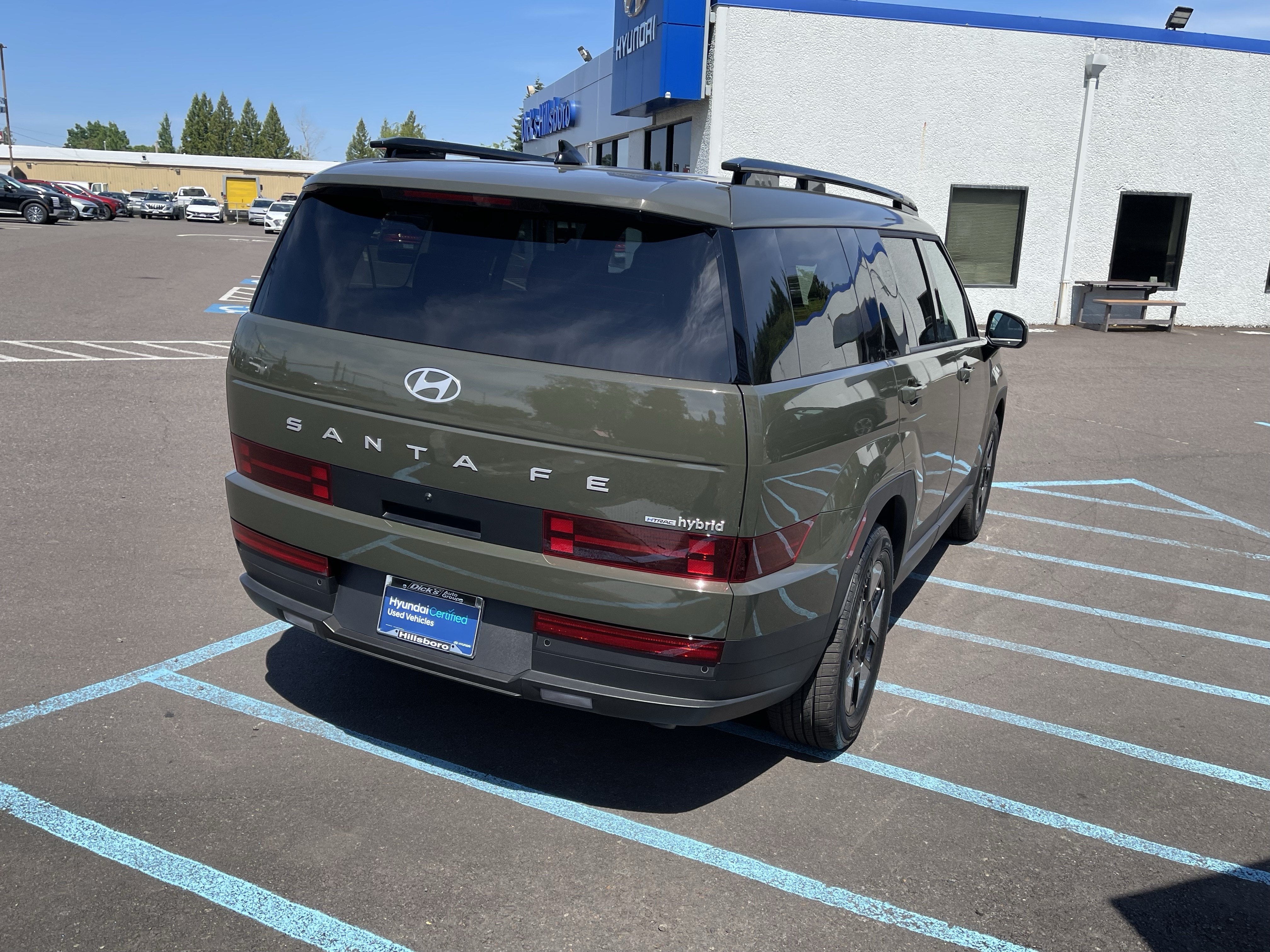 2025 Hyundai SANTA FE HYBRID SEL