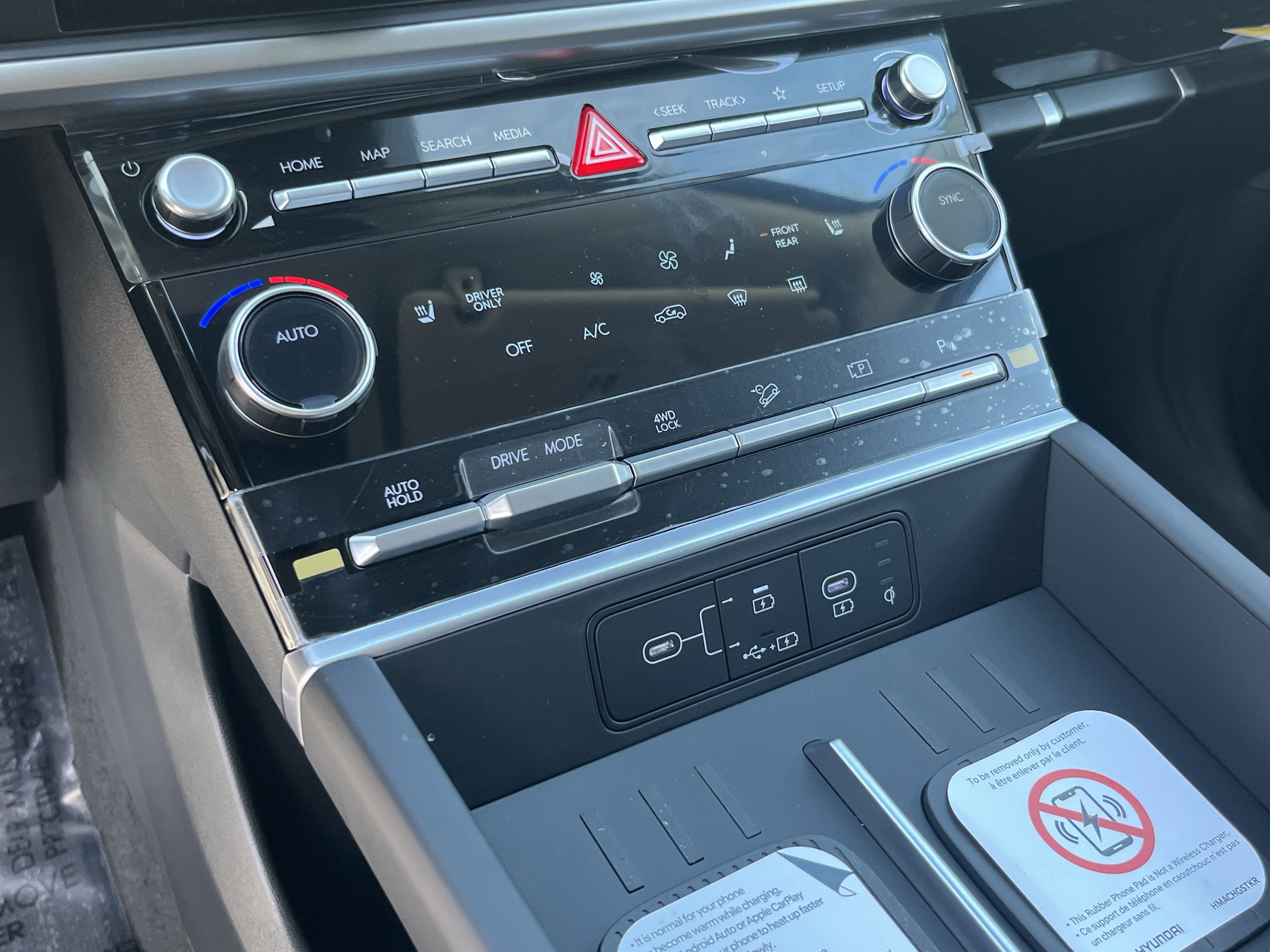 2026 Hyundai SANTA FE HYBRID SEL