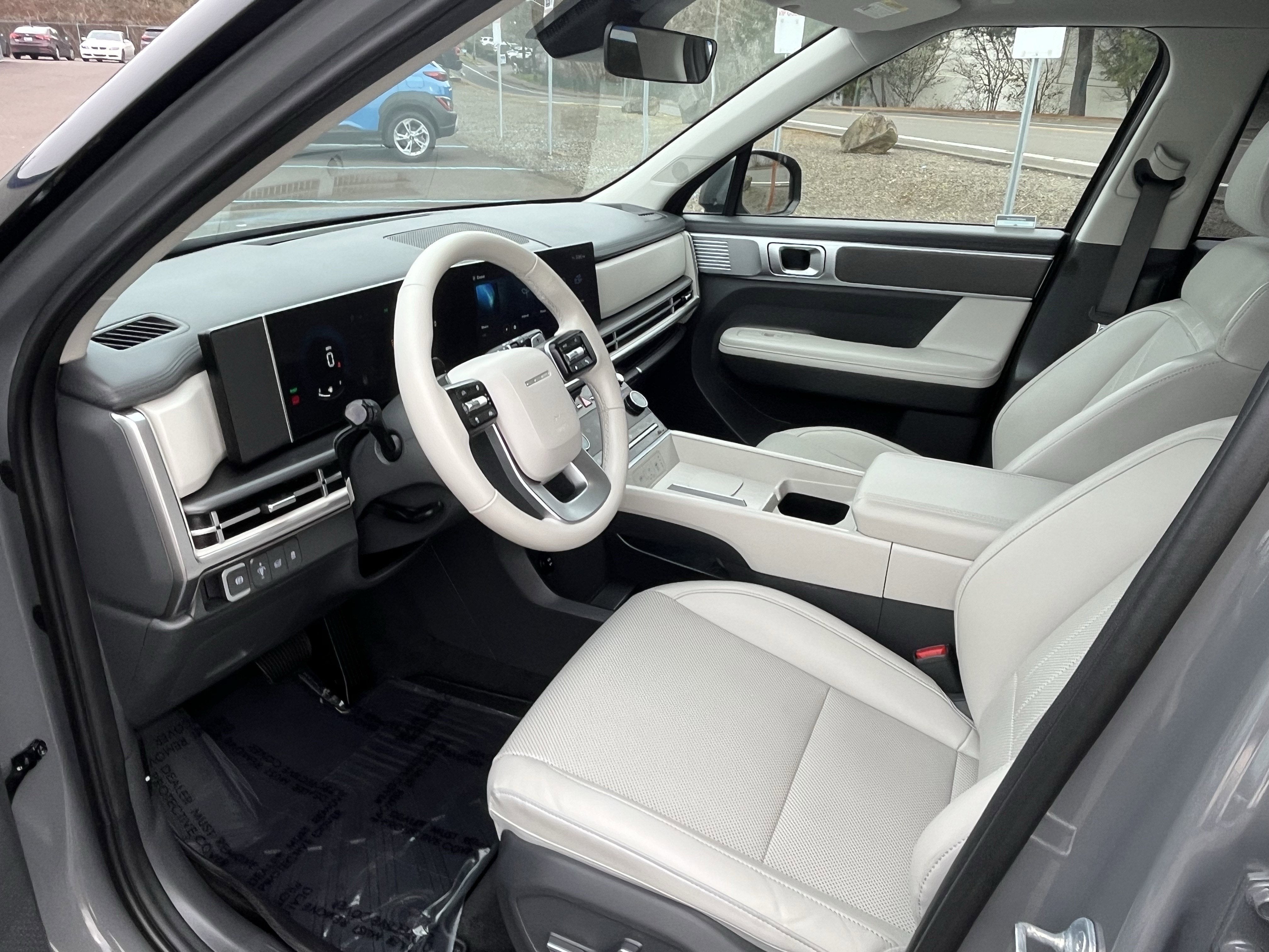 2025 Hyundai SANTA FE HYBRID SEL