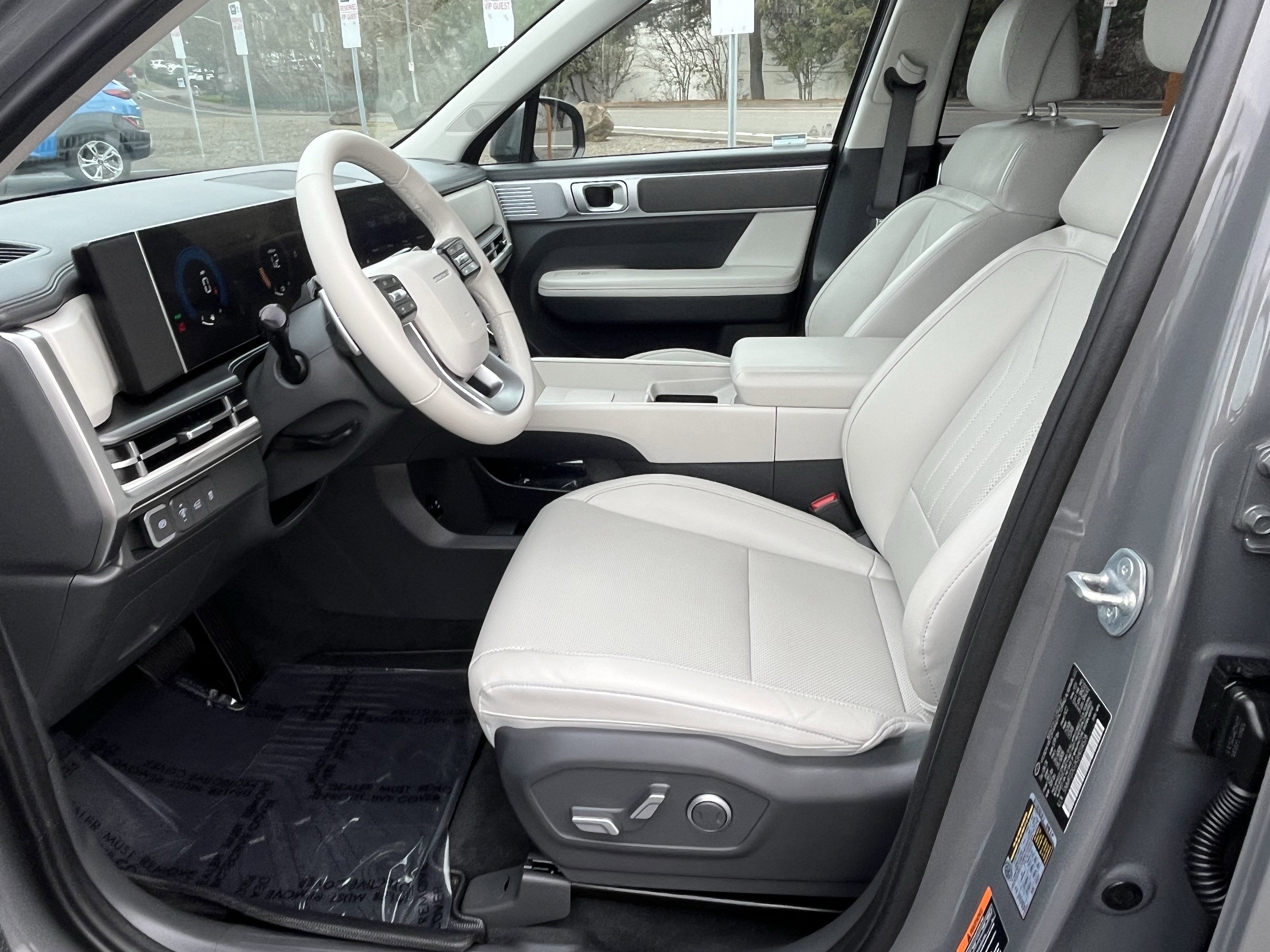 2025 Hyundai SANTA FE HYBRID SEL