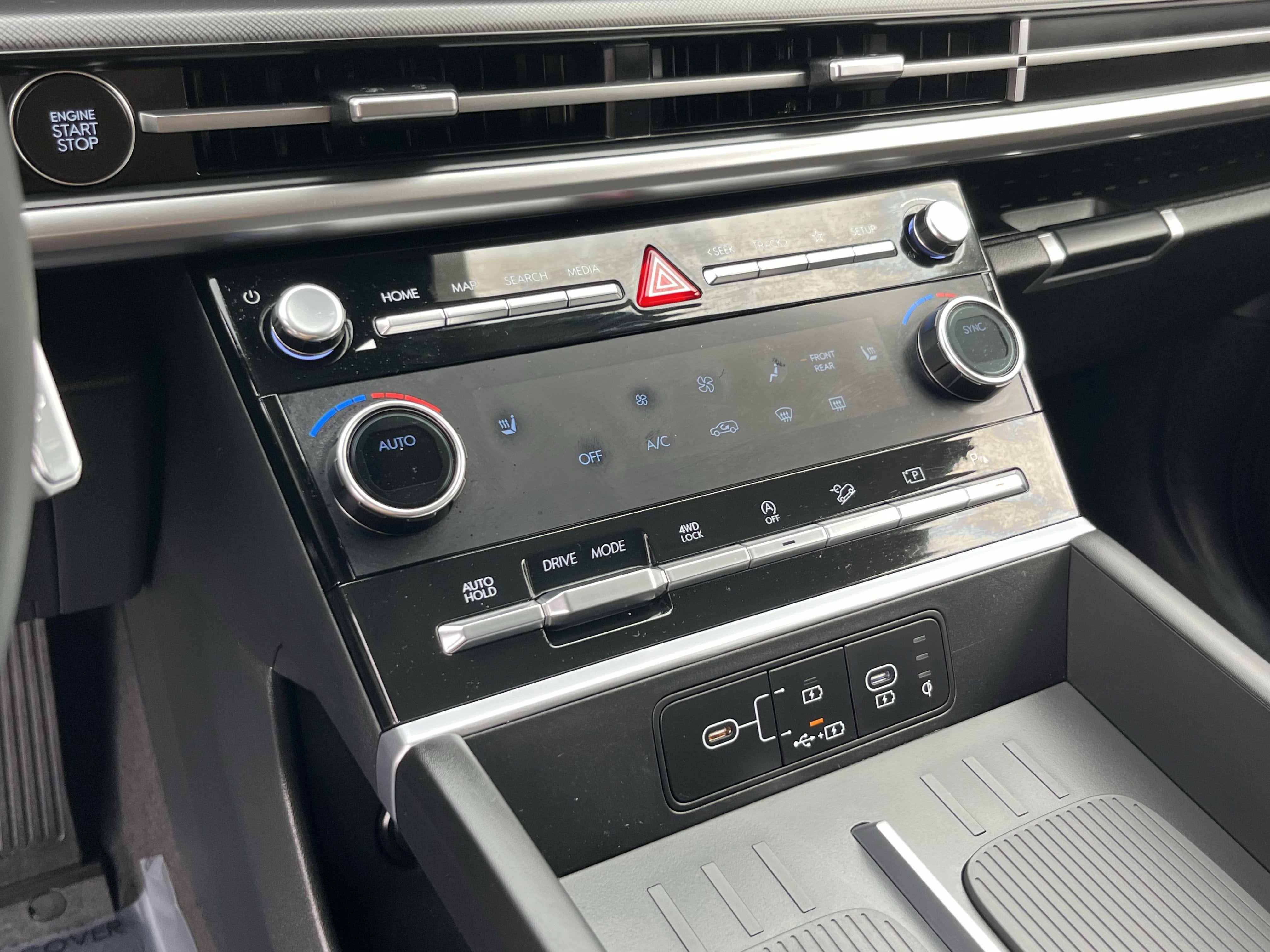 2024 Hyundai SANTA FE SEL