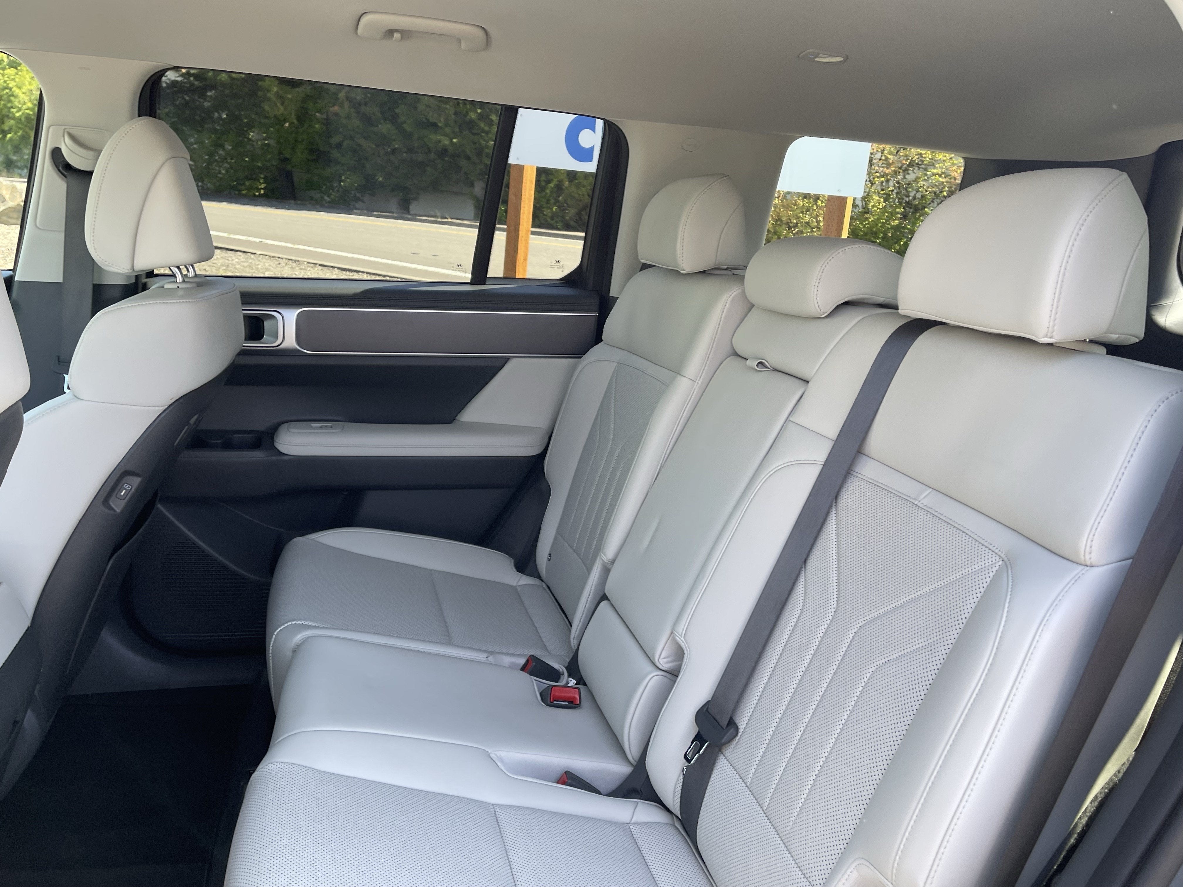 2025 Hyundai SANTA FE SEL