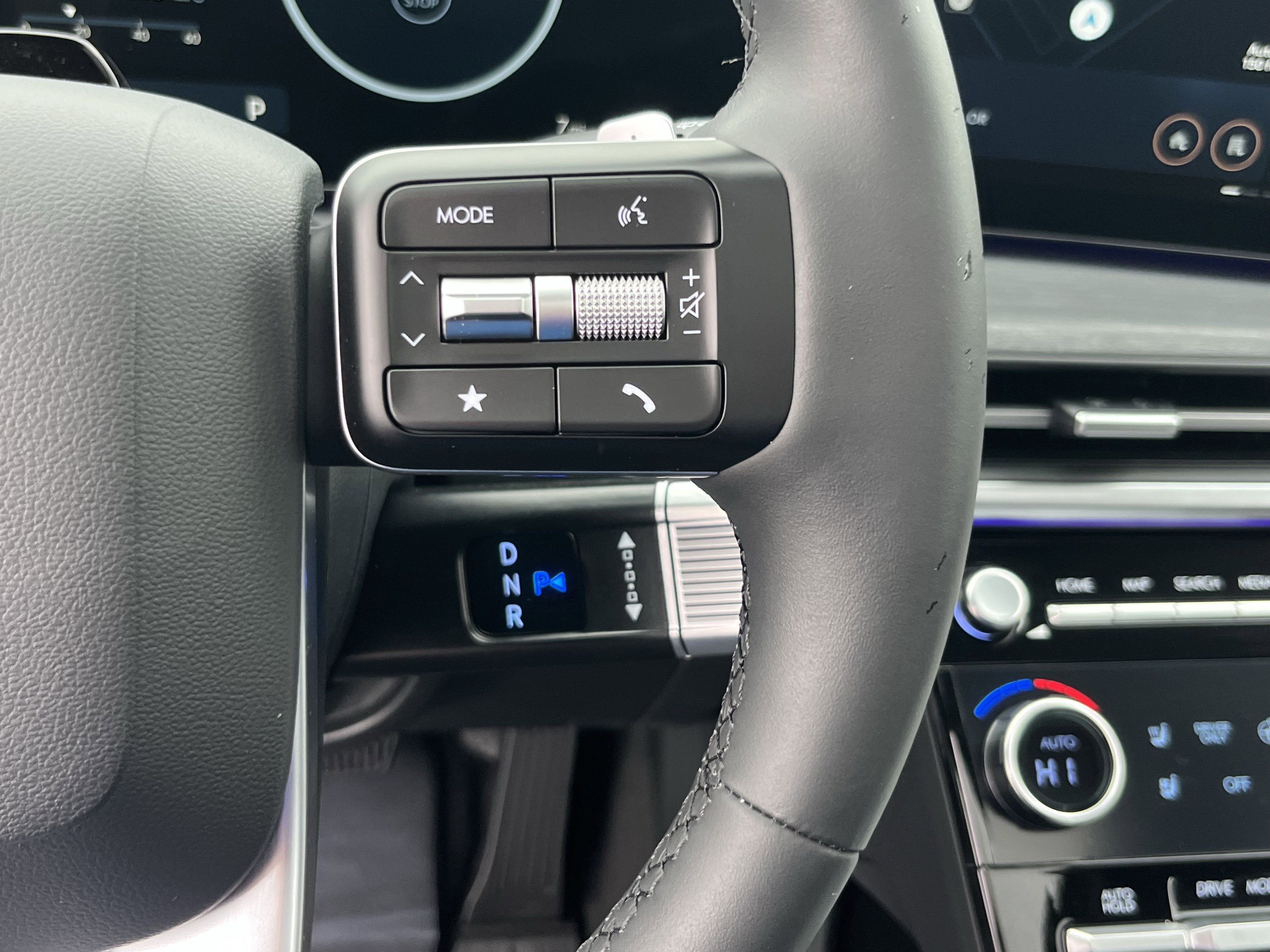 2026 Hyundai SANTA FE HYBRID Limited 6P