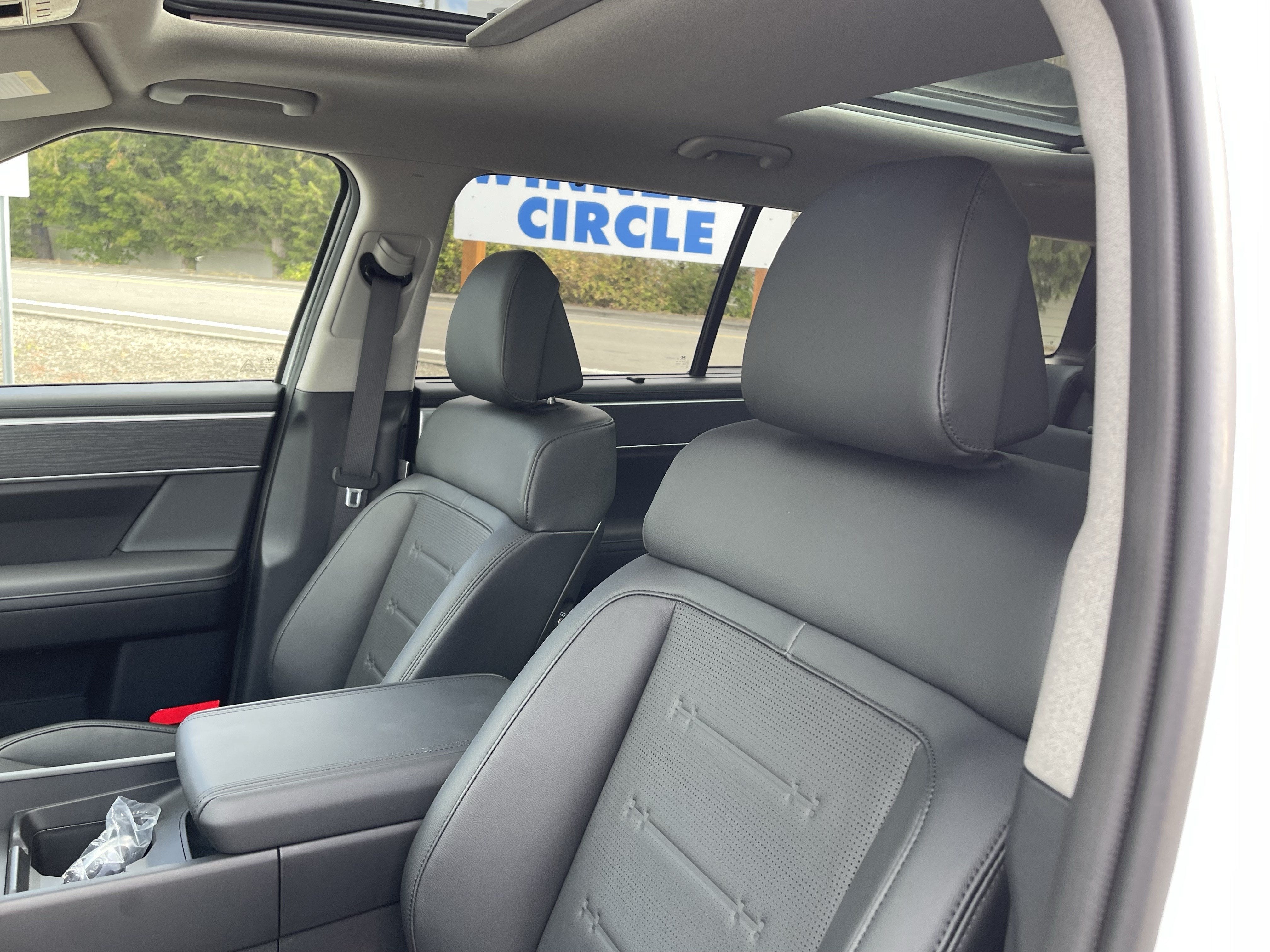 2026 Hyundai SANTA FE HYBRID Limited 7P