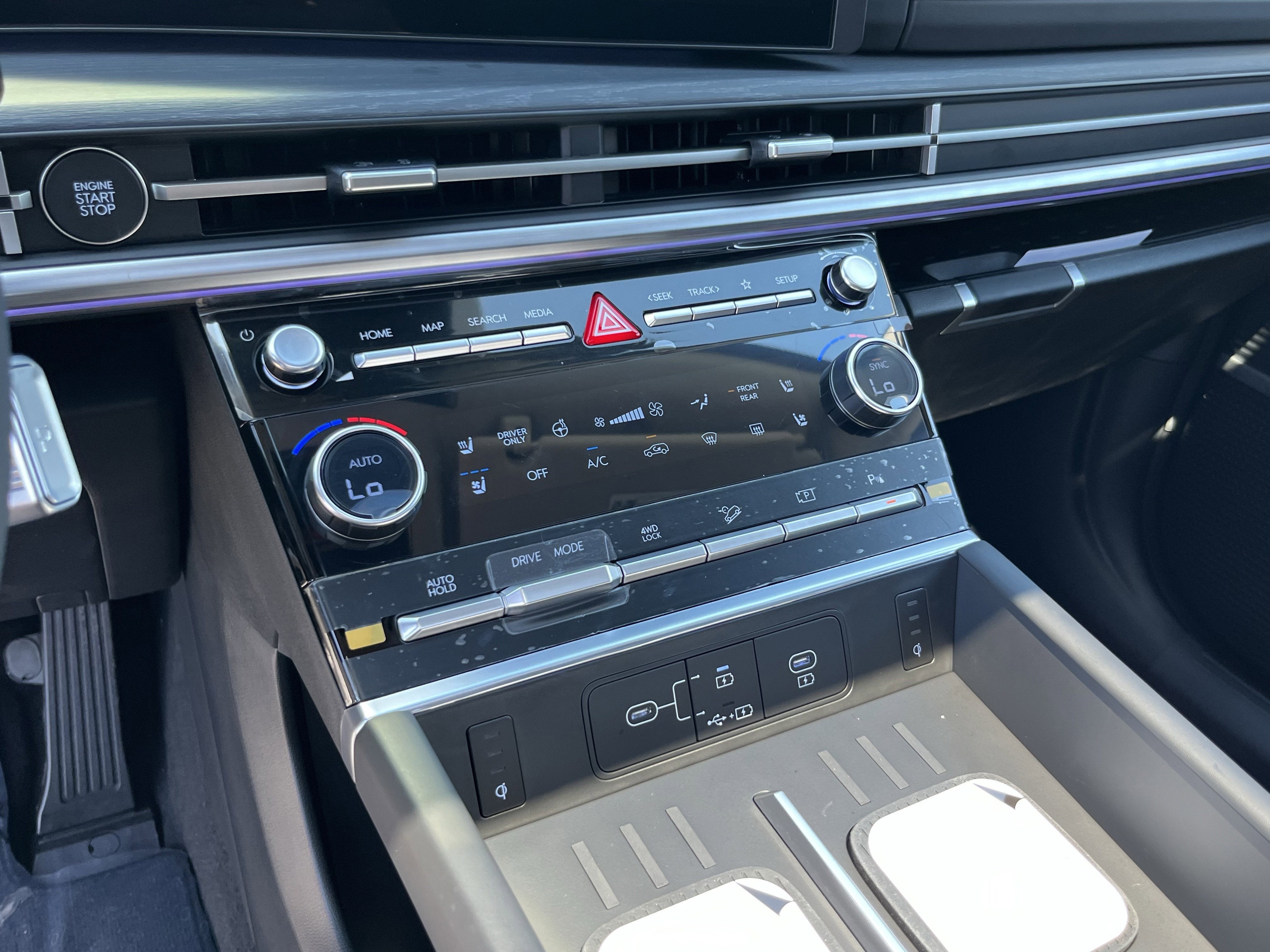 2026 Hyundai SANTA FE HYBRID Limited 7P