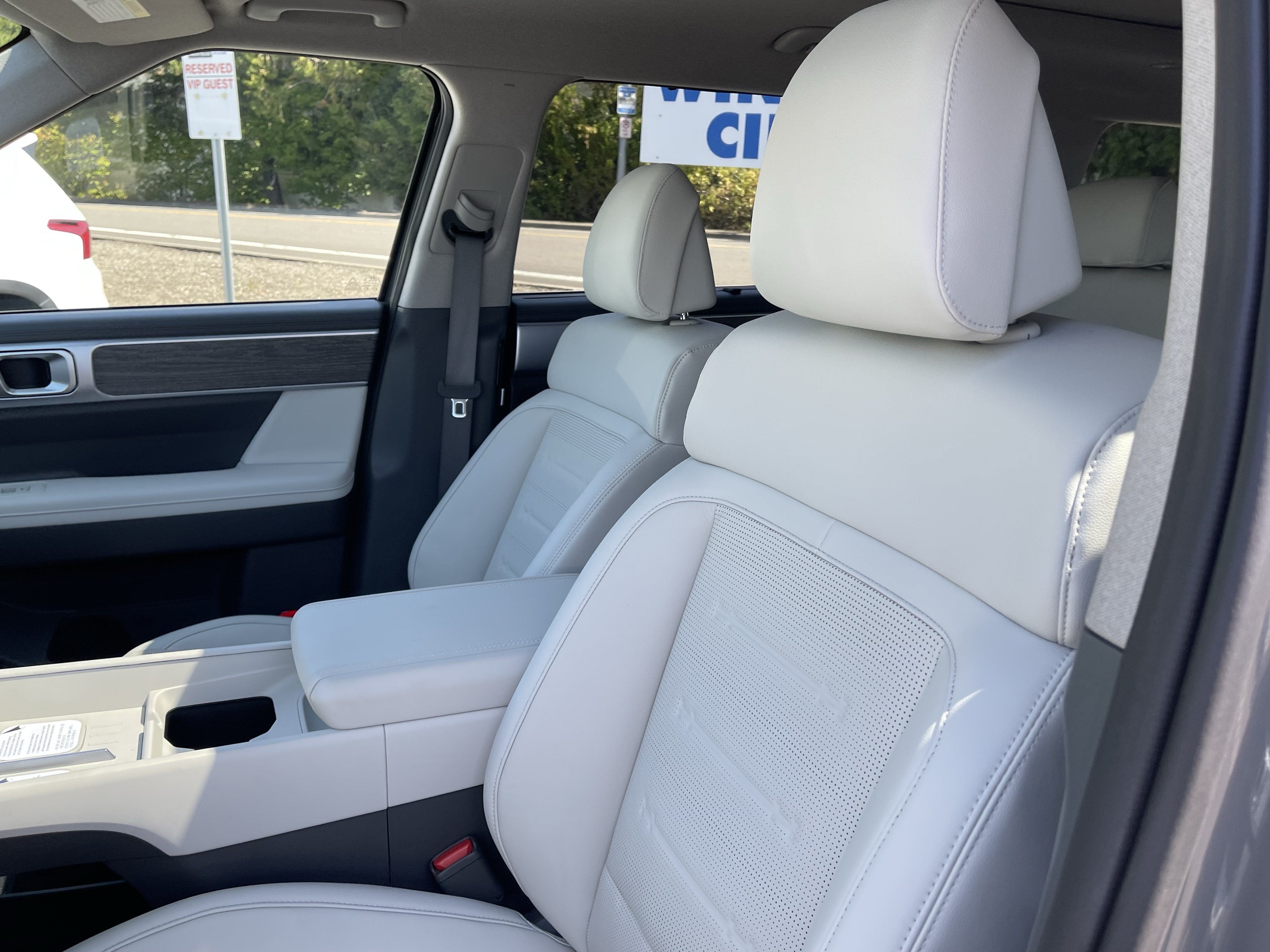 2026 Hyundai SANTA FE HYBRID Limited 6P