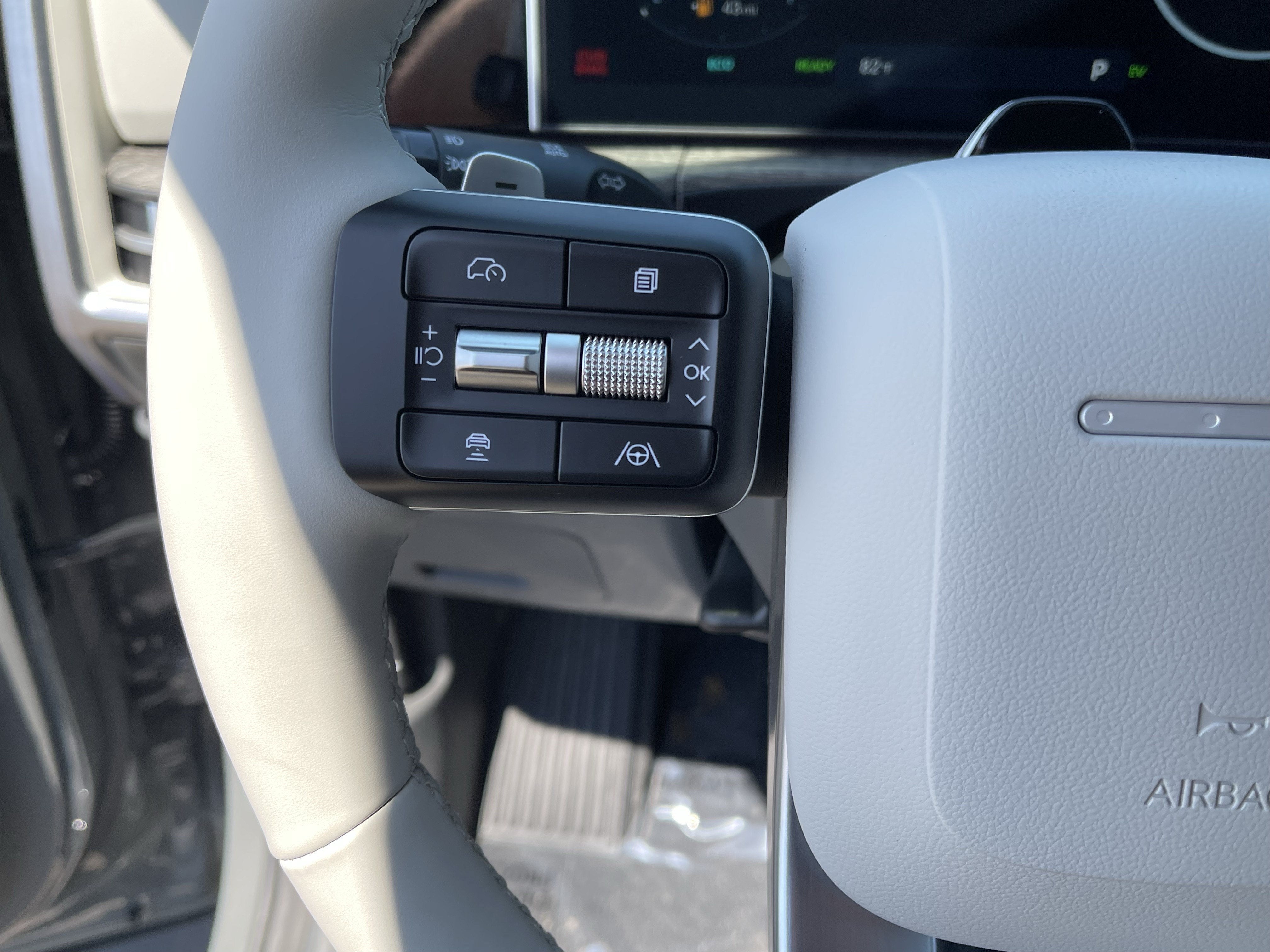 2026 Hyundai SANTA FE HYBRID Limited 6P