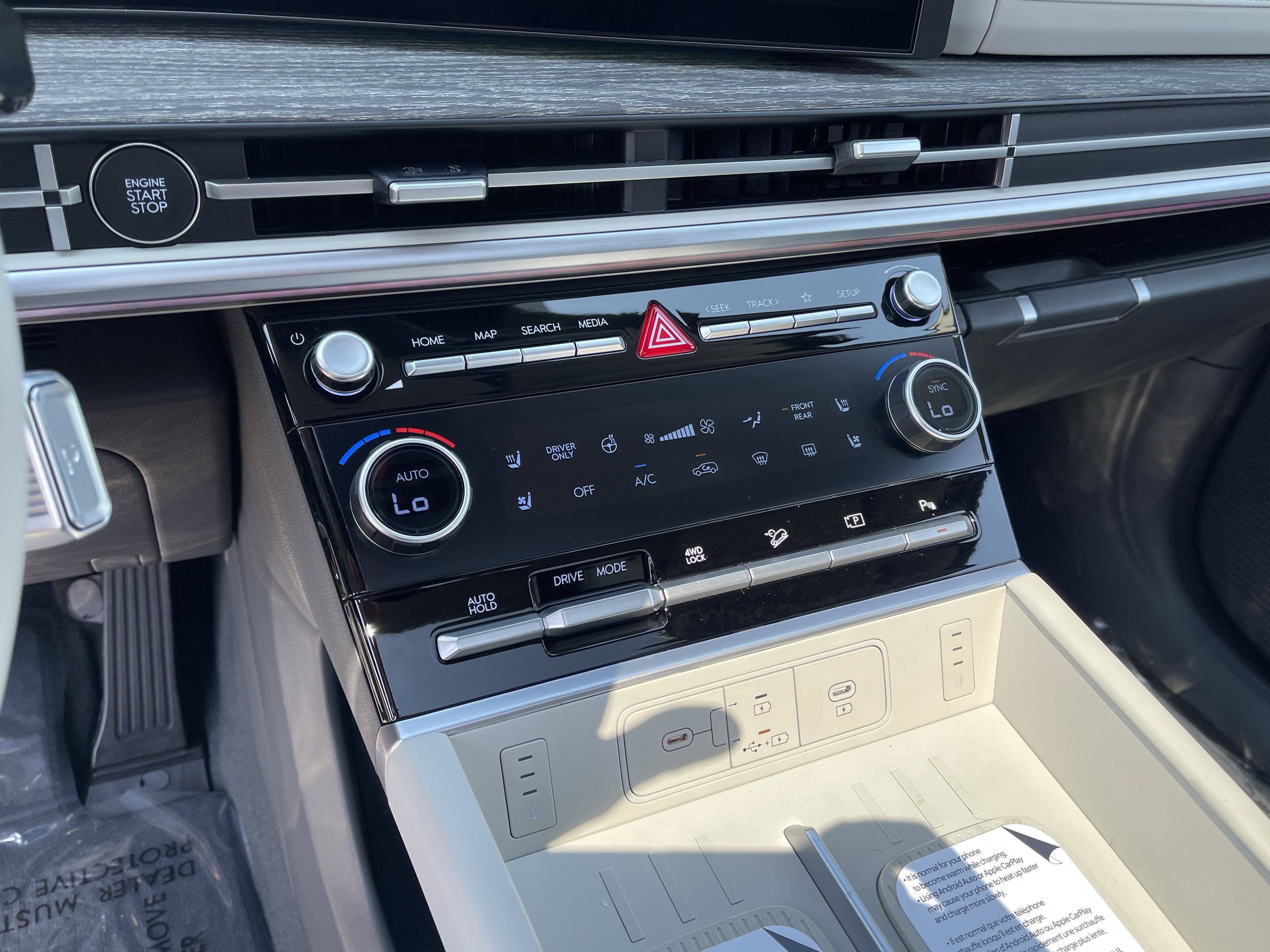 2026 Hyundai SANTA FE HYBRID Limited 6P