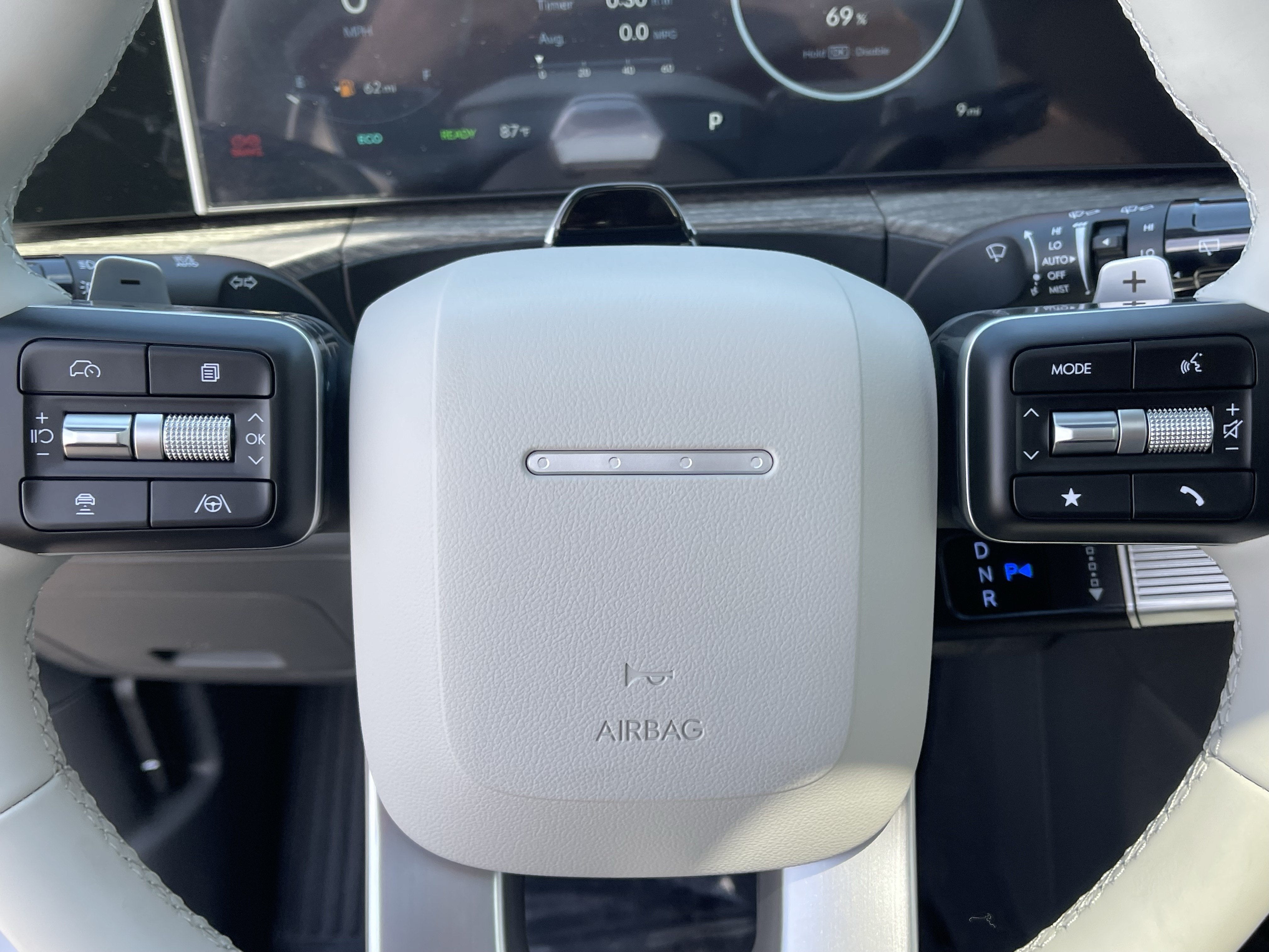 2026 Hyundai SANTA FE HYBRID Limited 6P