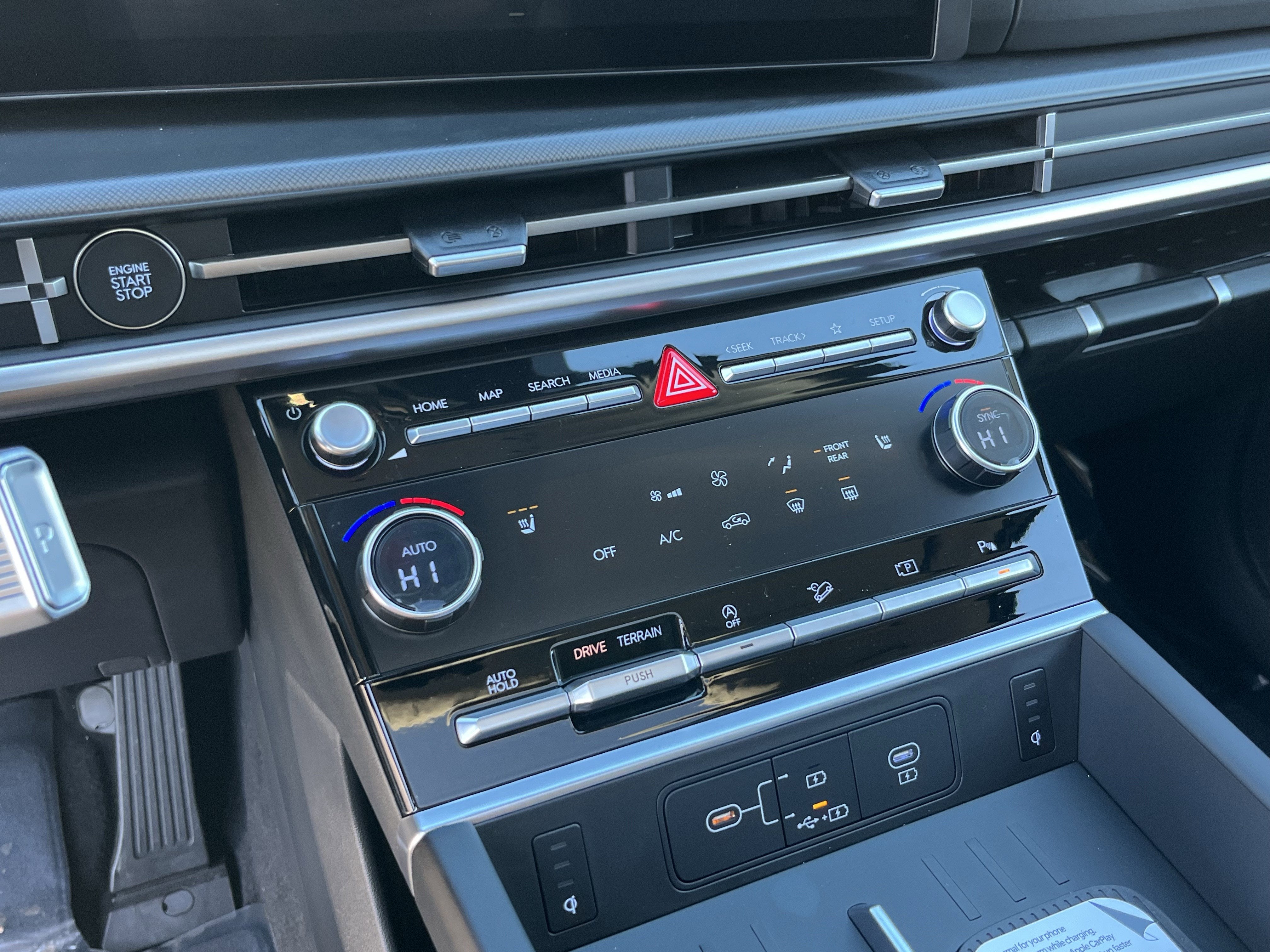 2026 Hyundai SANTA FE XRT