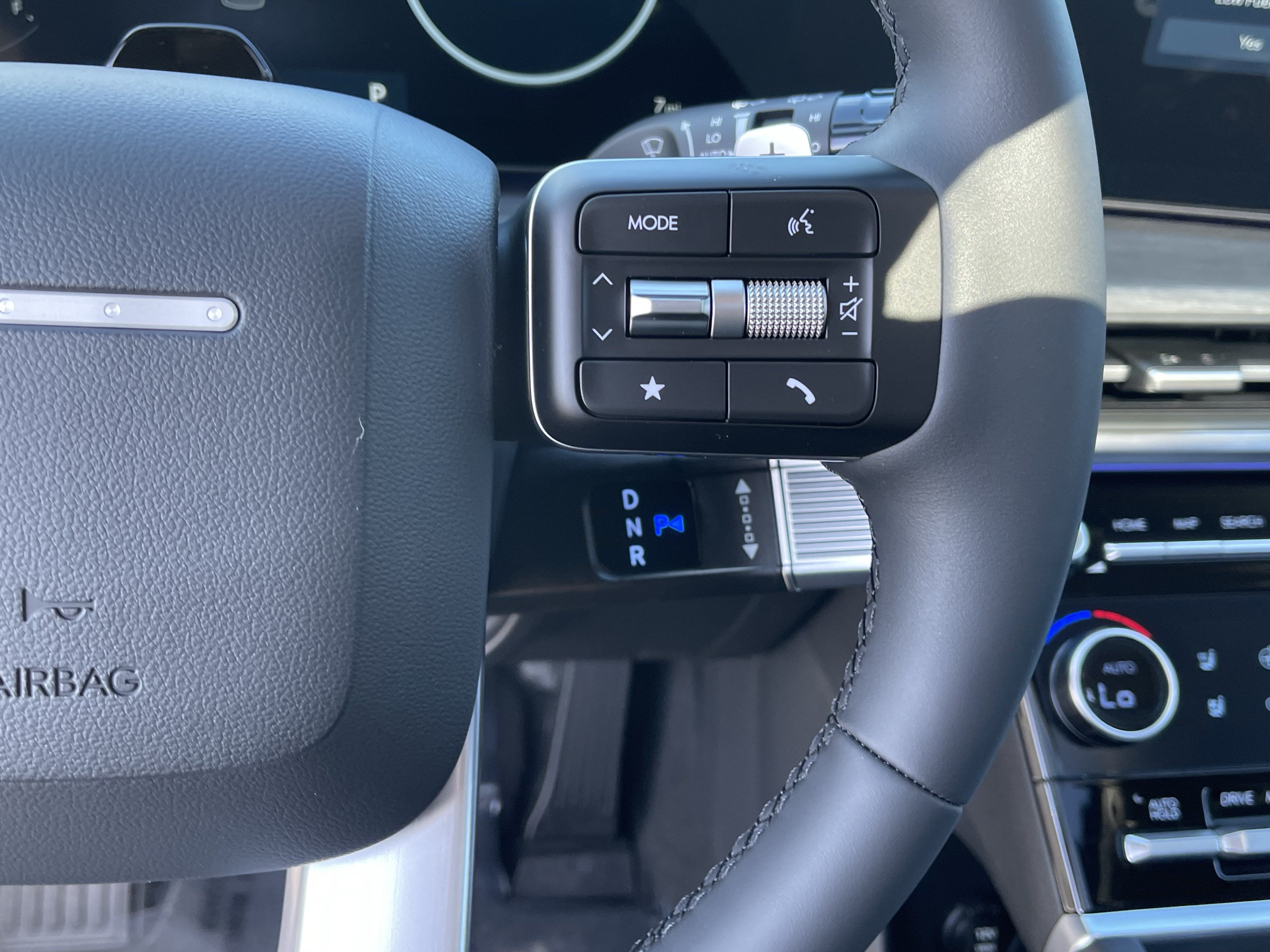 2027 Hyundai SANTA FE Limited 6P
