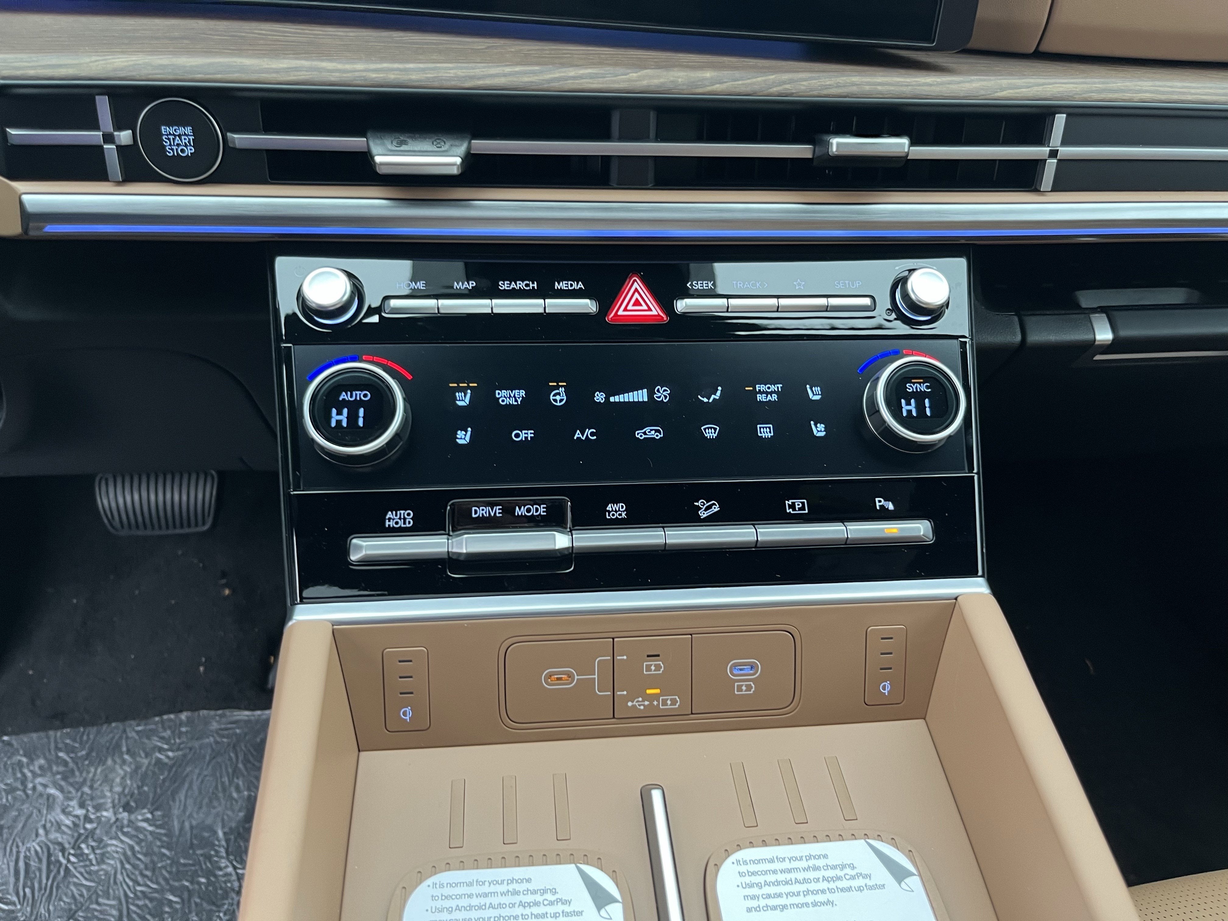 2026 Hyundai SANTA FE HYBRID Calligraphy