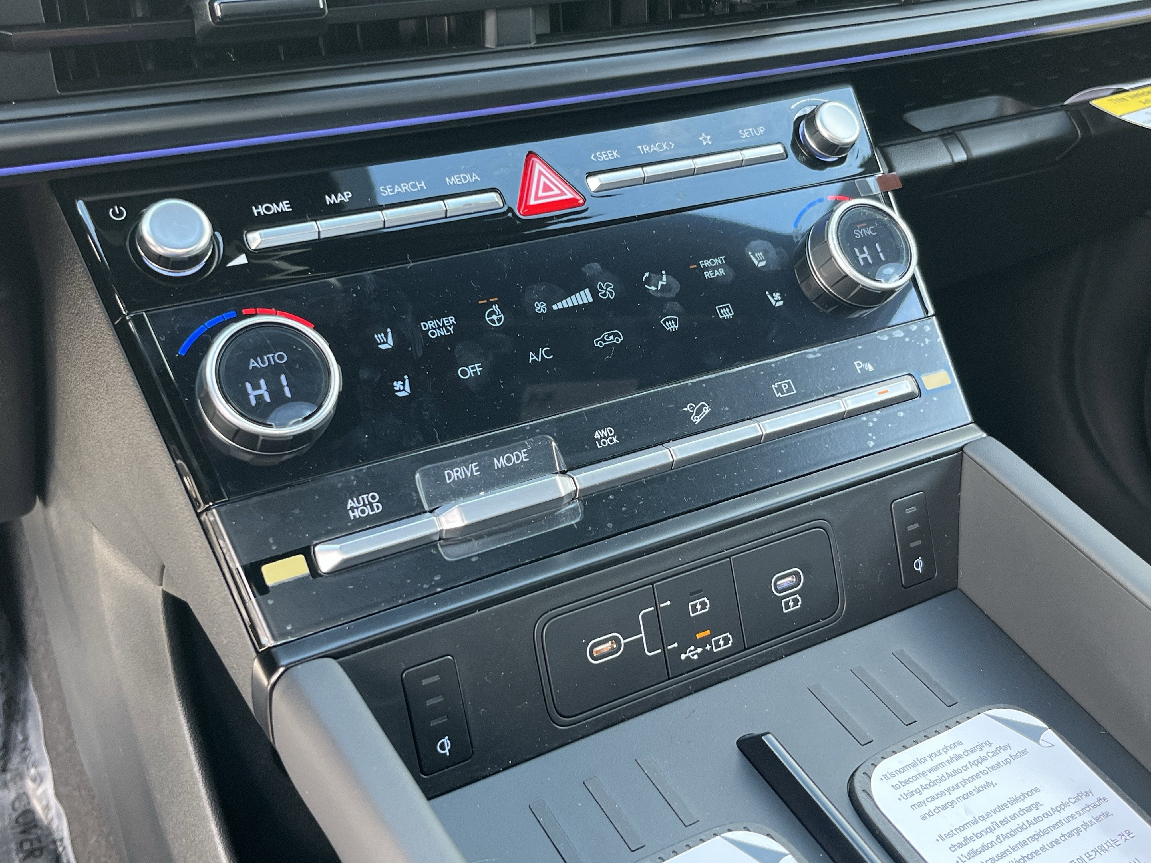 2026 Hyundai SANTA FE HYBRID Calligraphy